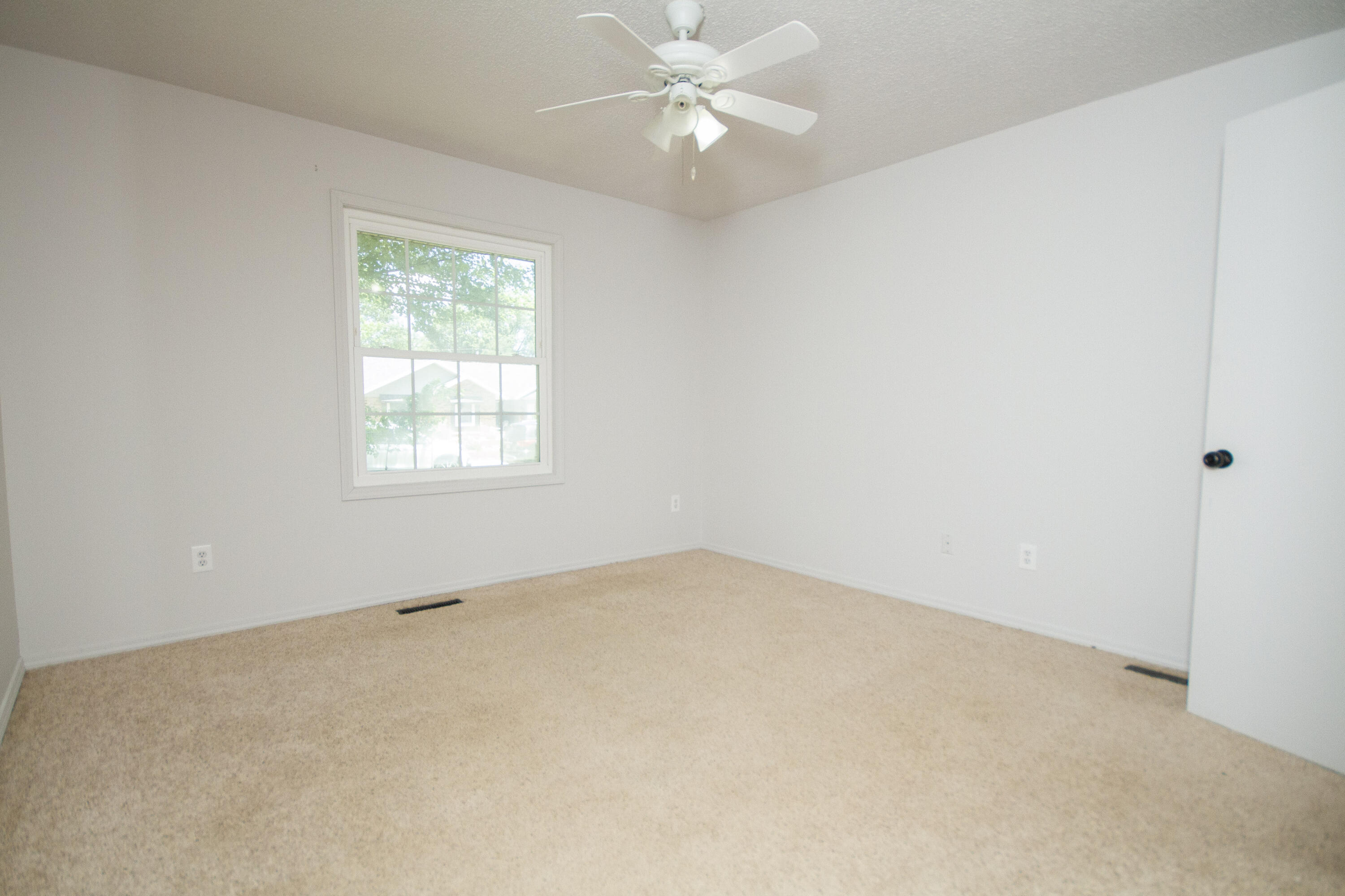 312 Raintree Street Property Photo 22