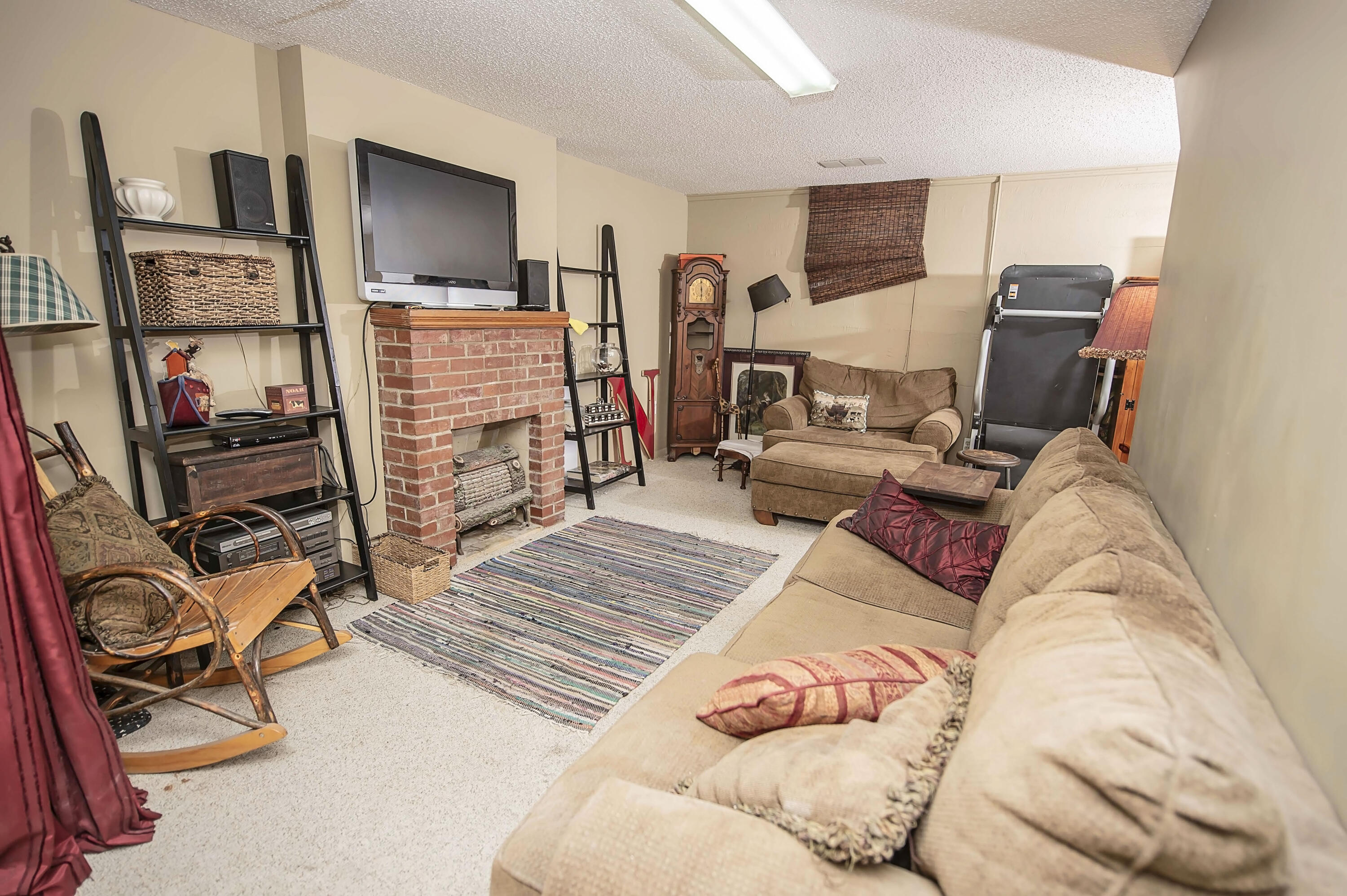 825 East University Street Property Photo 26
