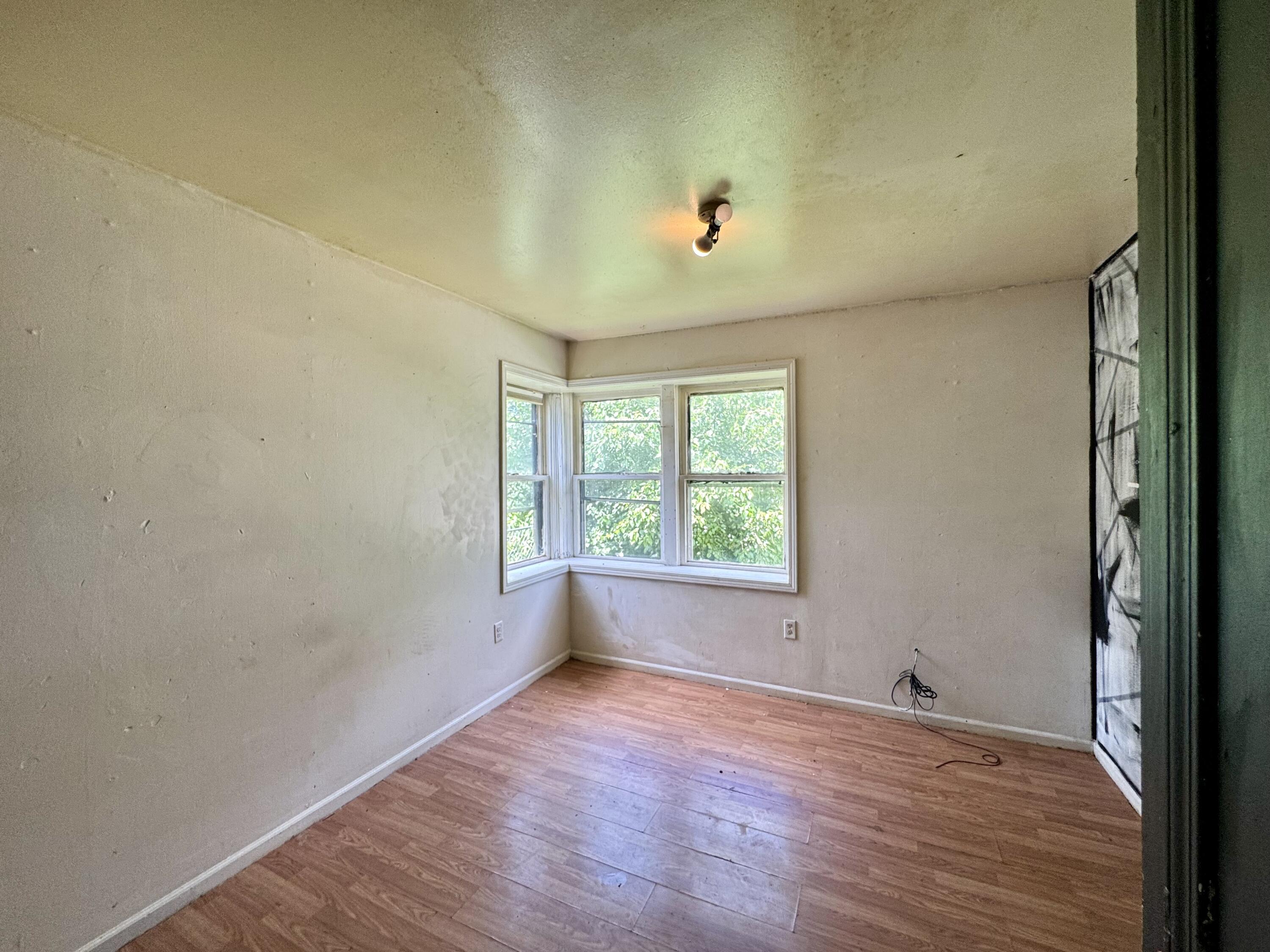 1451-72 East Mcgee Street Property Photo 6