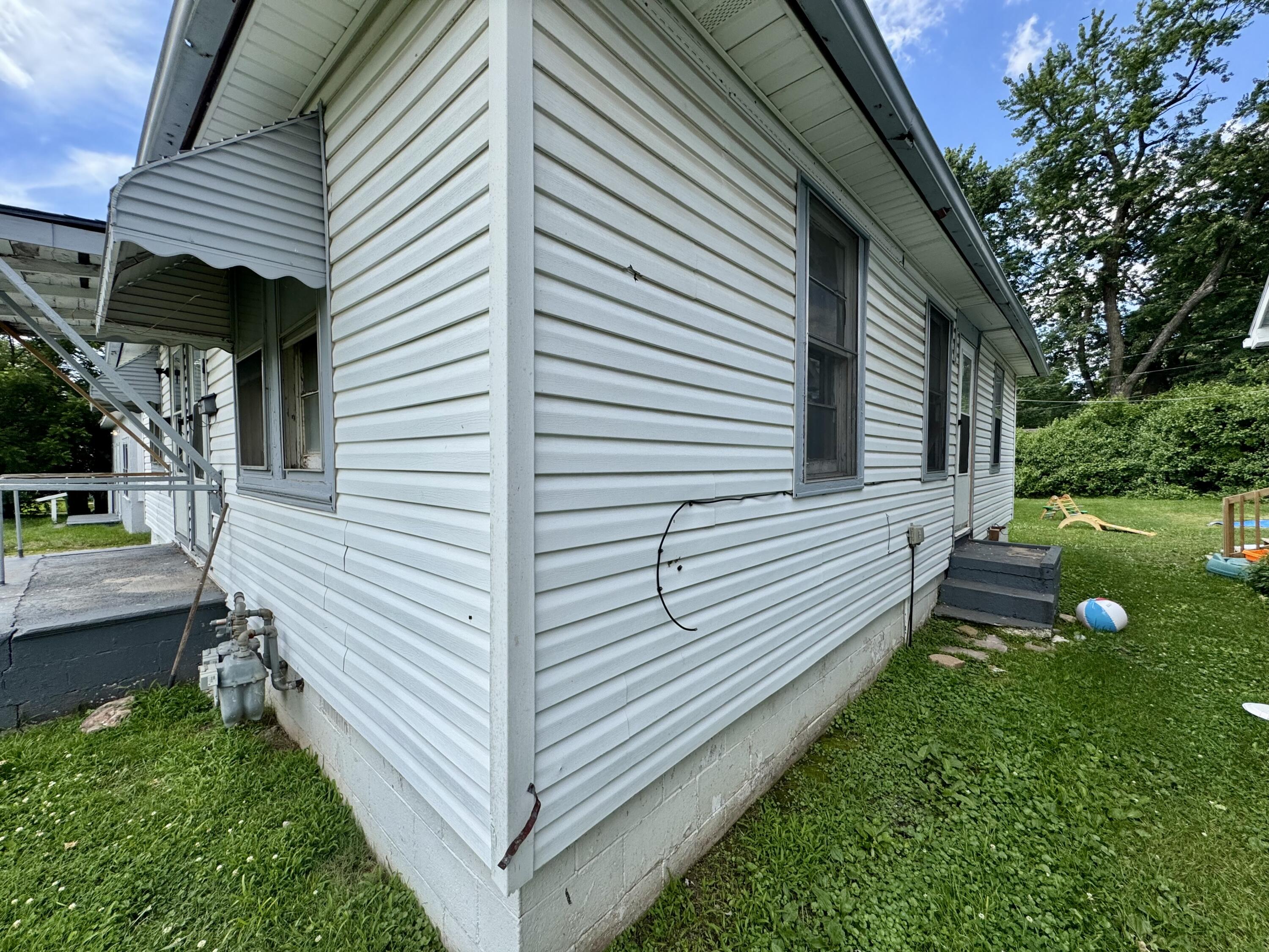 1451-72 East Mcgee Street Property Photo 12