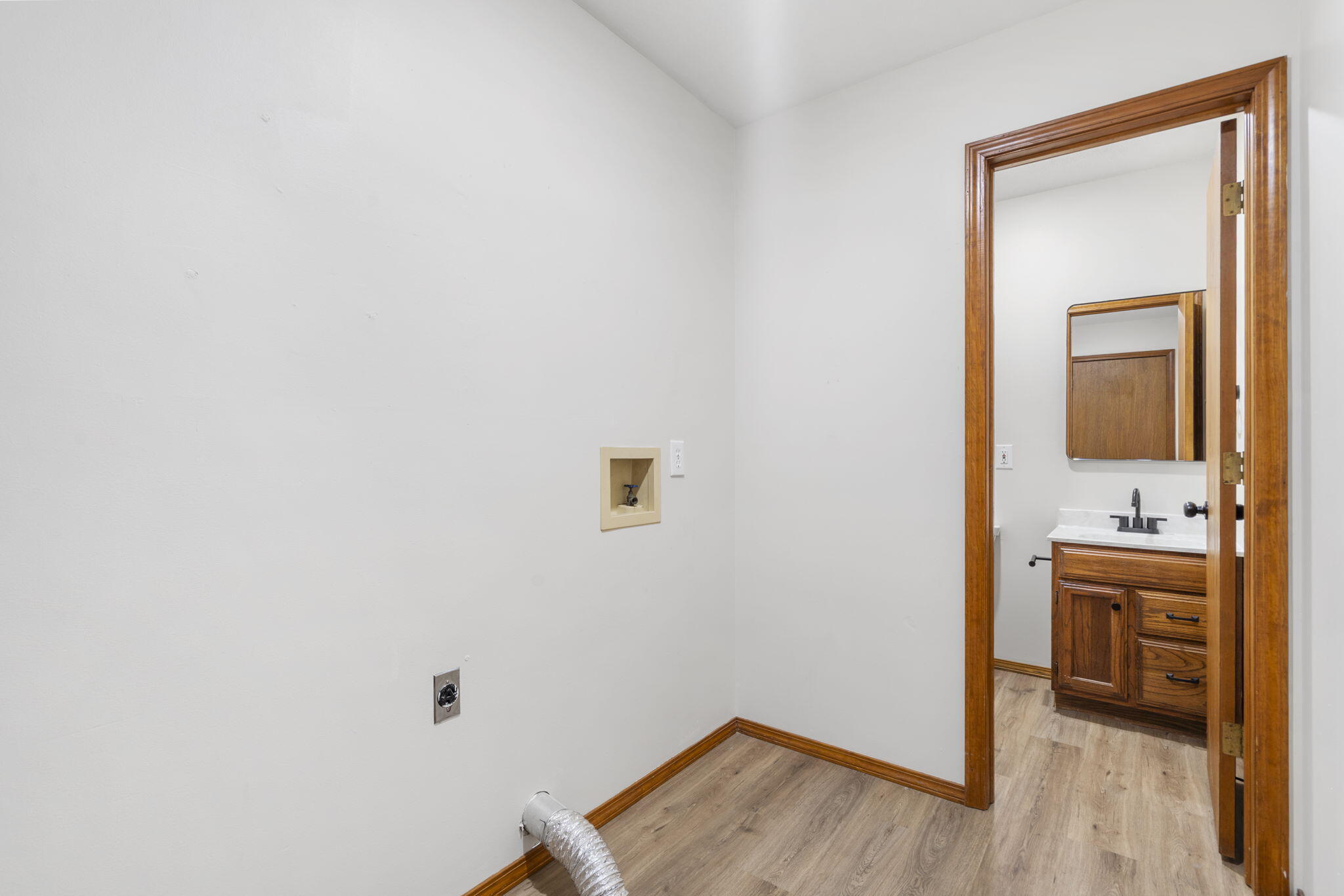 2040 East Sandelwood Street Property Photo 10