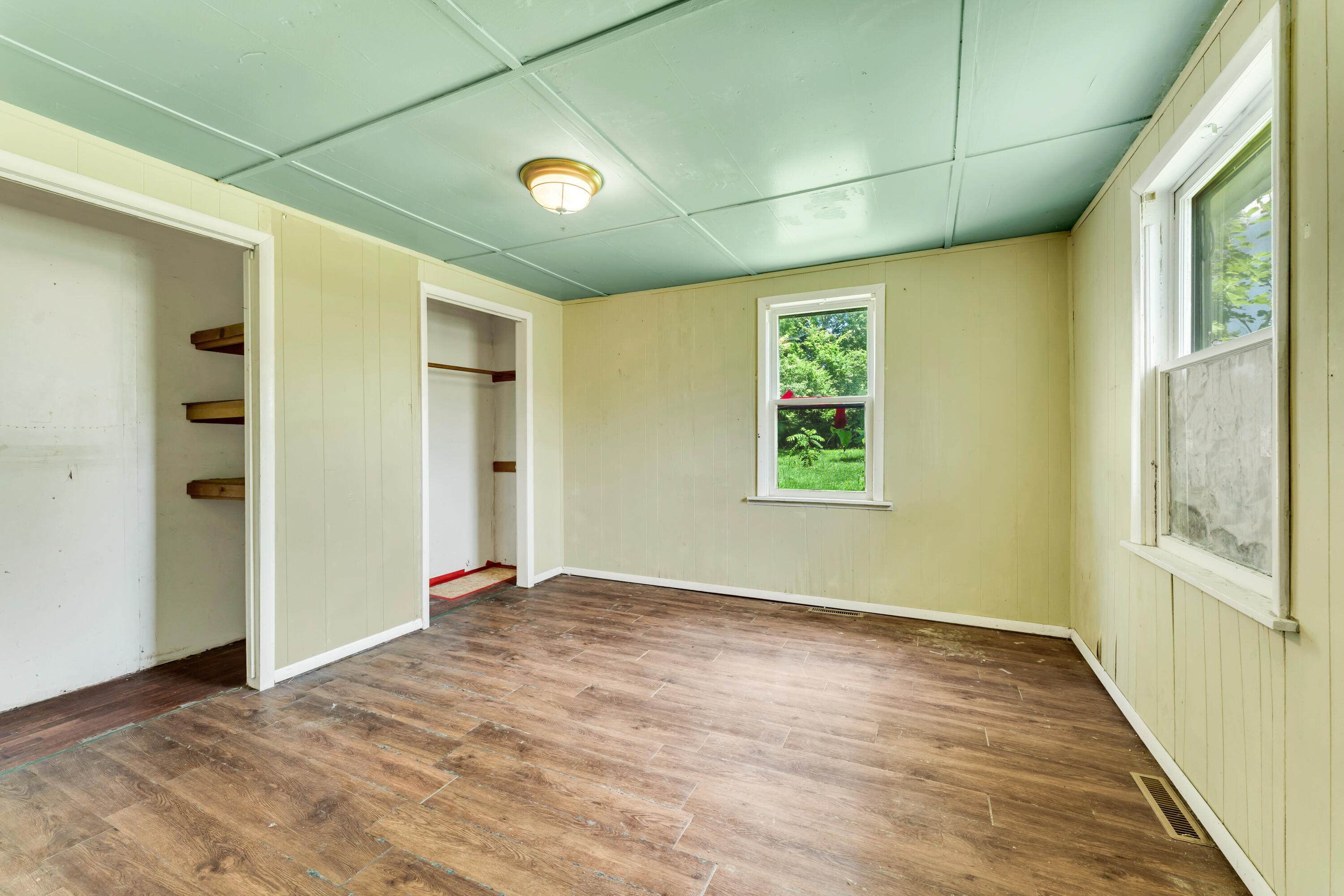 2723 West State Street Property Photo 21