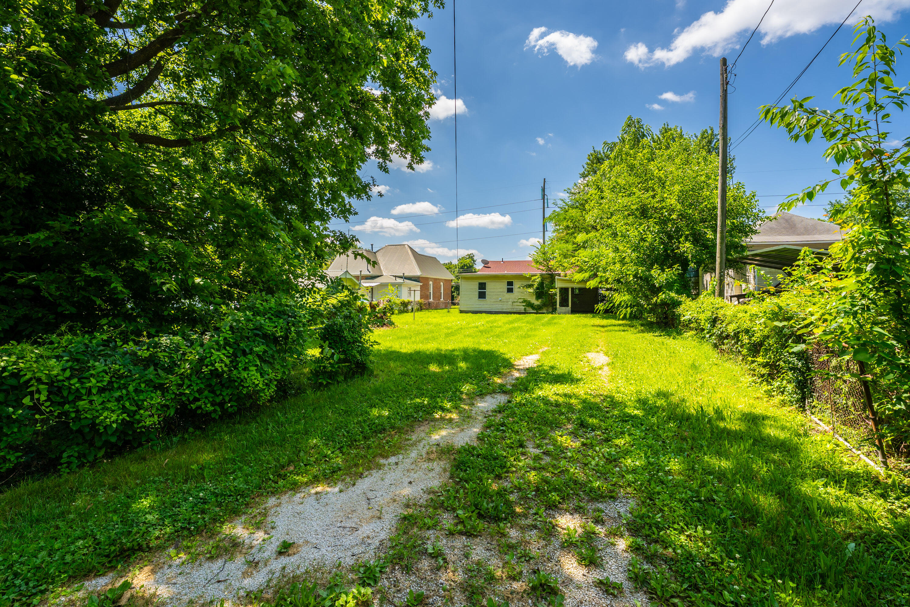 1107 West Nichols Street Property Photo 6