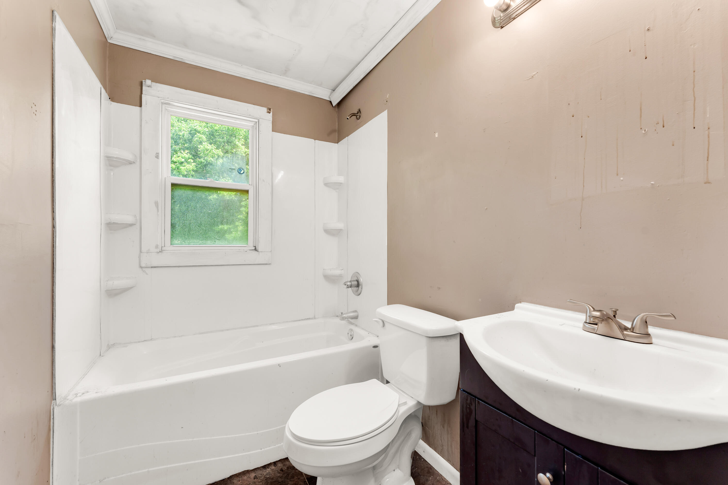 1107 West Nichols Street Property Photo 19