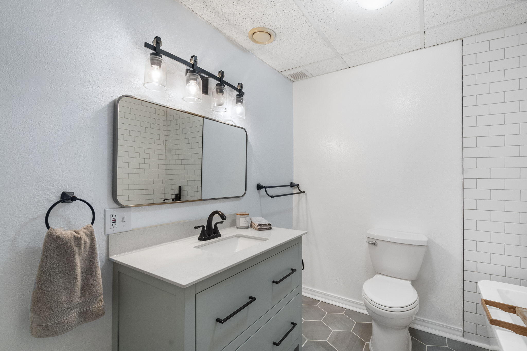 60 Montego Drive Property Photo 24