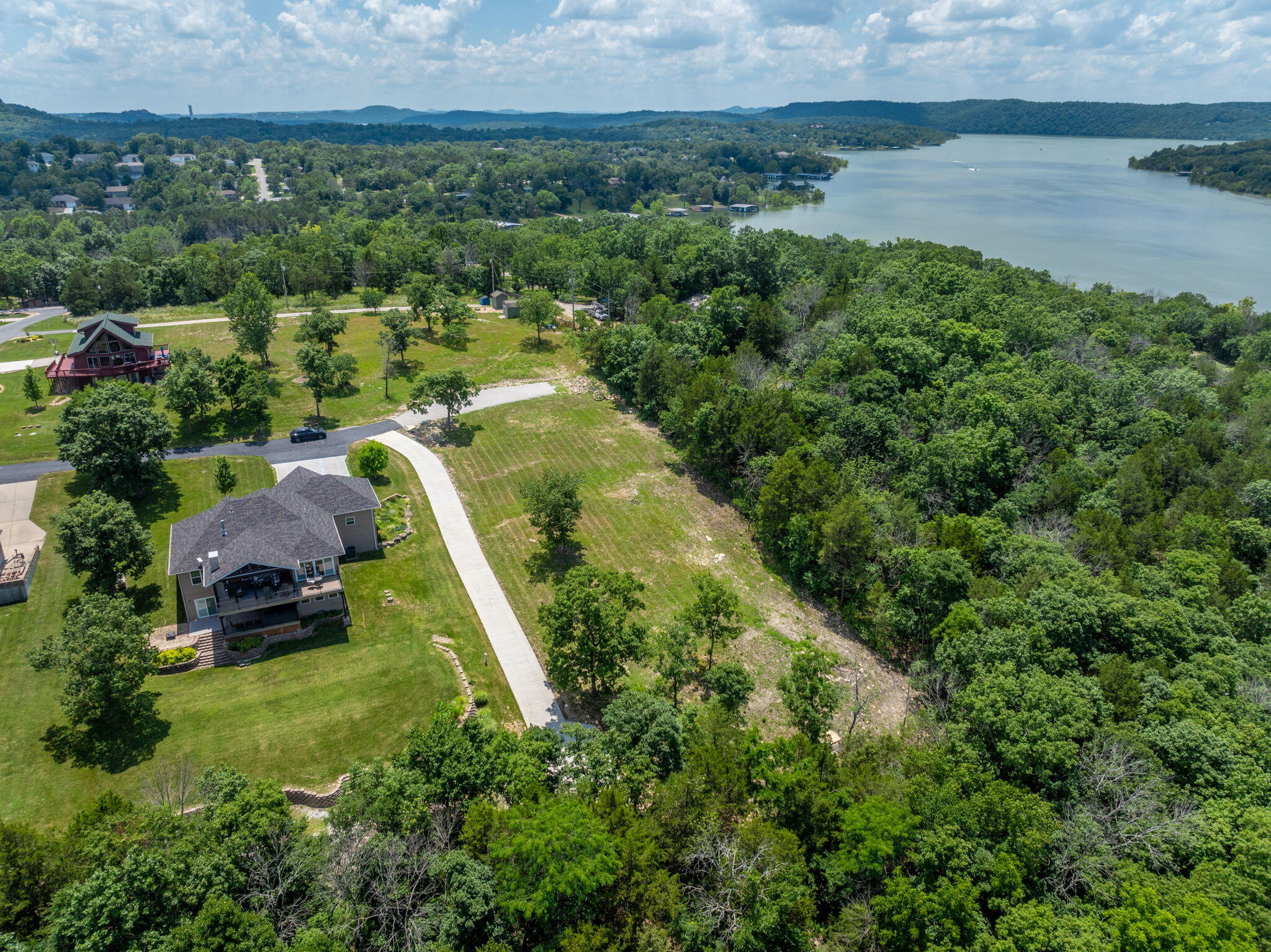 11 Tall Cedar Lane Property Photo 10
