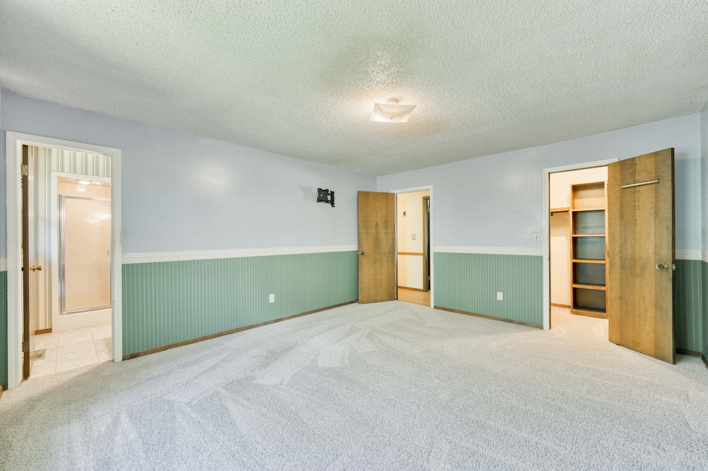 5751 South Kings Avenue Property Photo 29