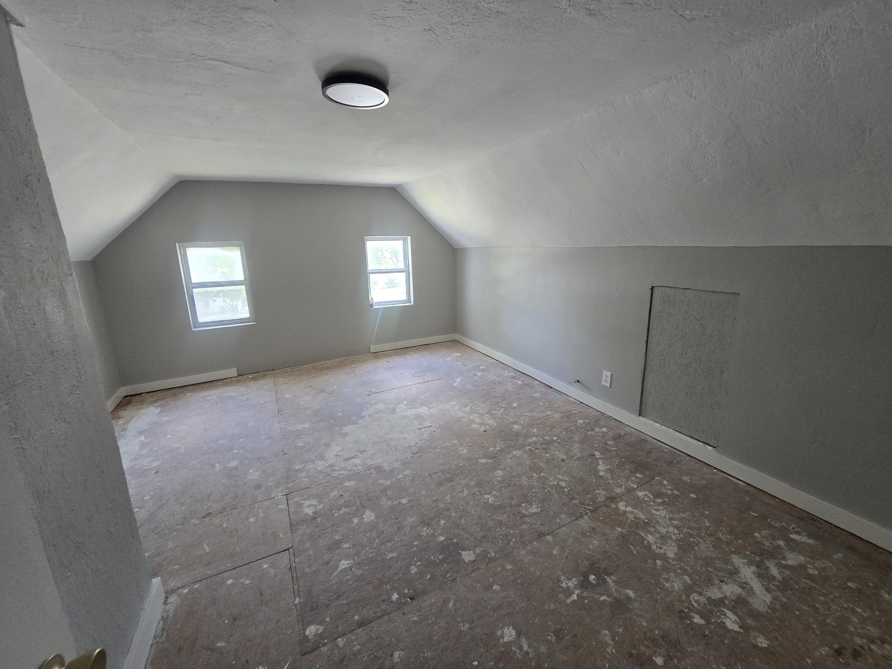 134 West Pleasant Street Property Photo 21