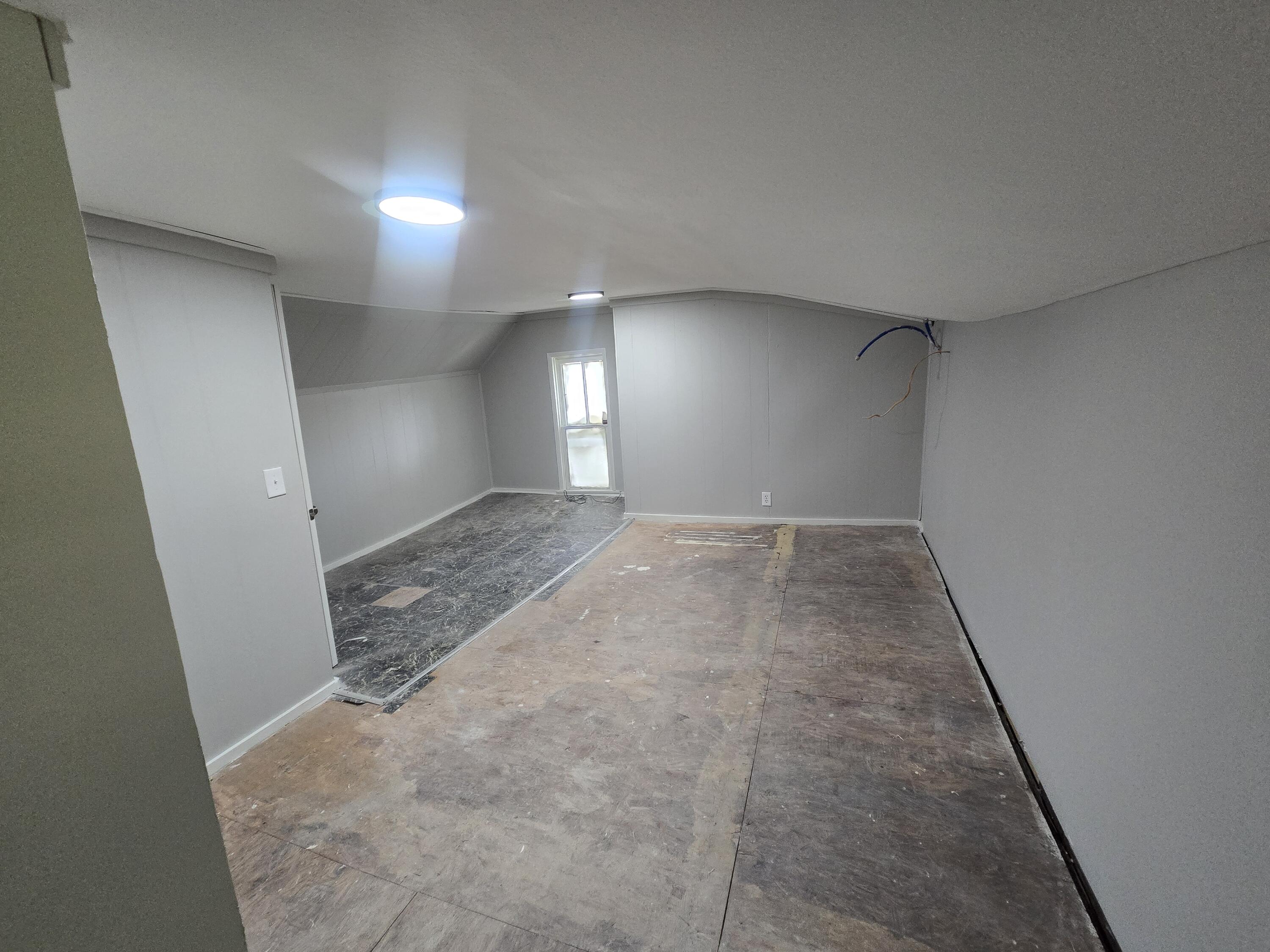 134 West Pleasant Street Property Photo 23
