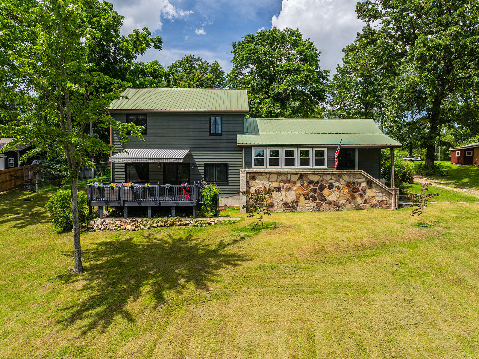 540 Dale Avenue Property Photo 1