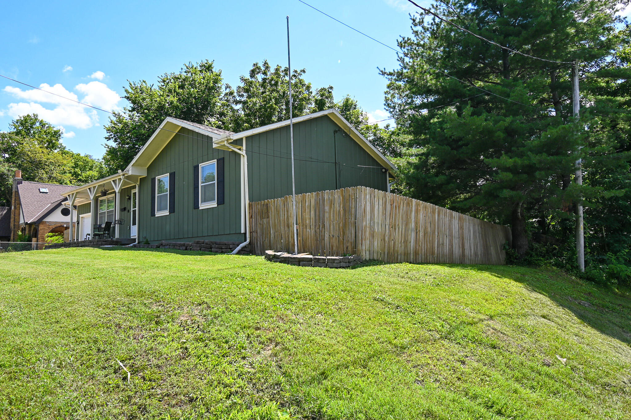 101 South Orchard Street Property Photo 32