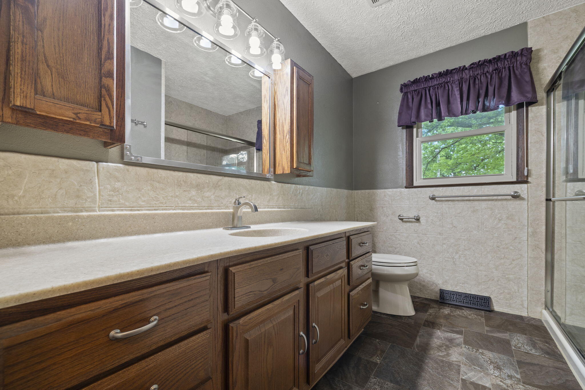 830 West Morningside Street Property Photo 15