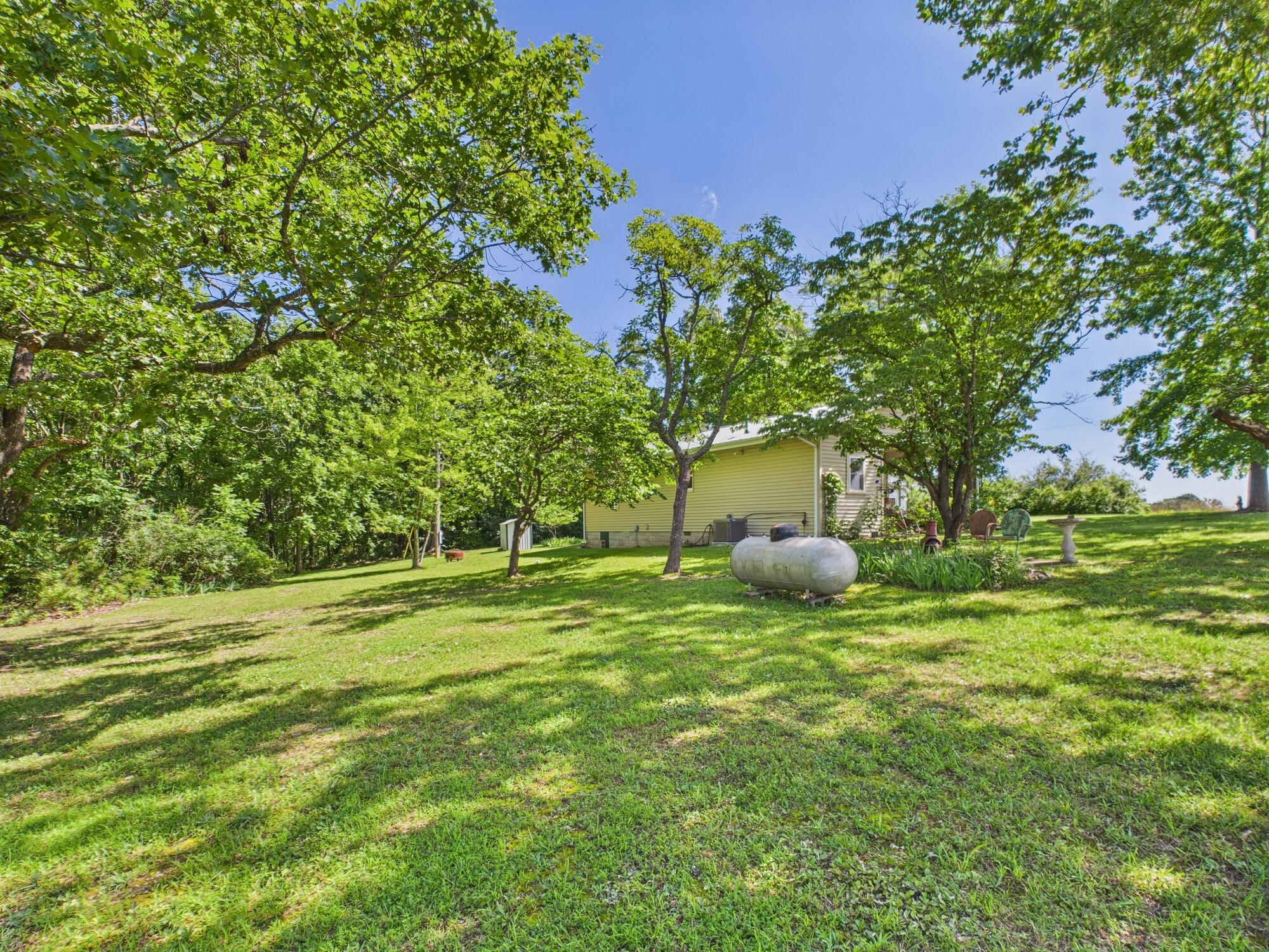 7603 Blue Moon Rd Property Photo 5