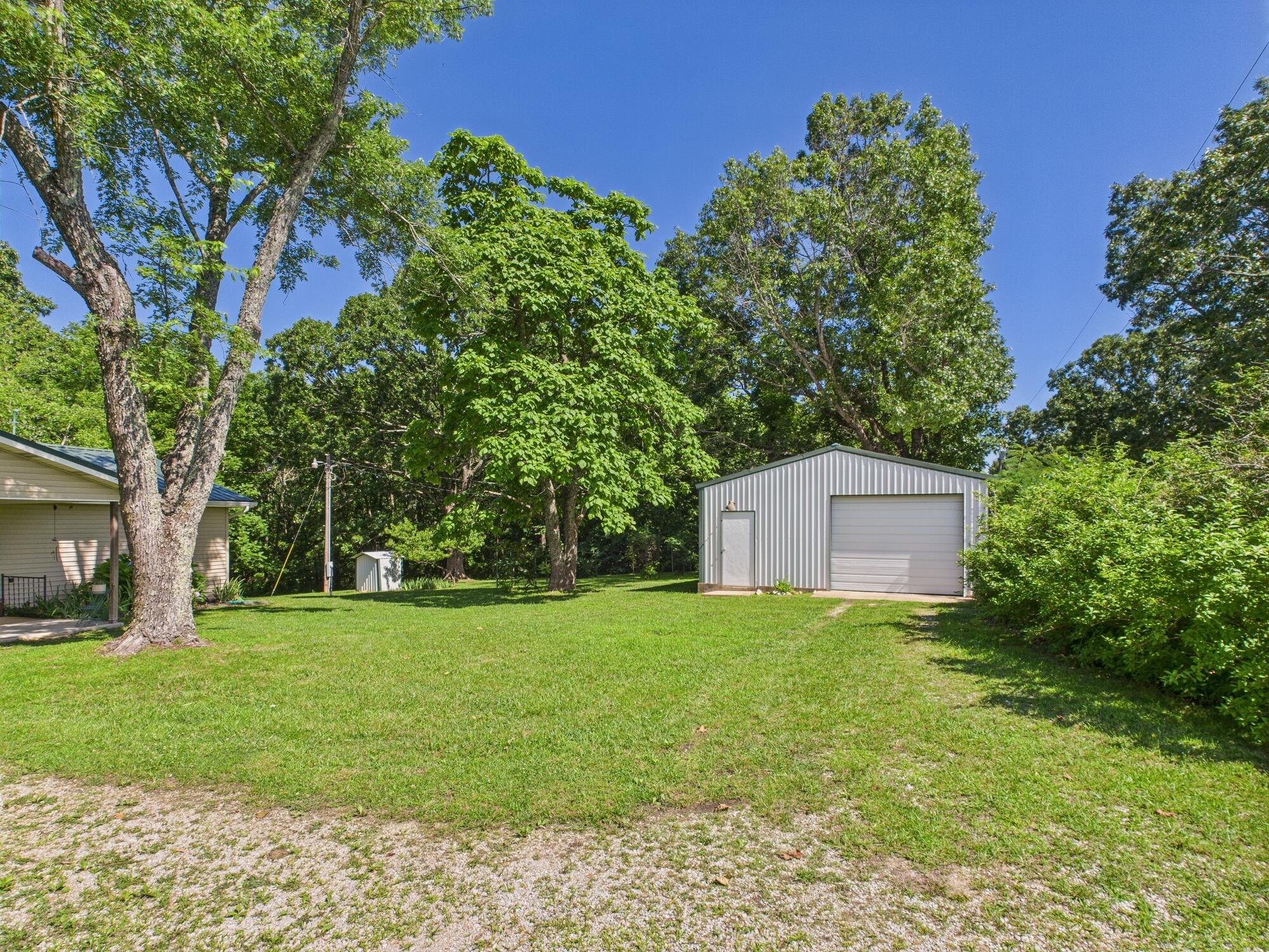 7603 Blue Moon Rd Property Photo 10