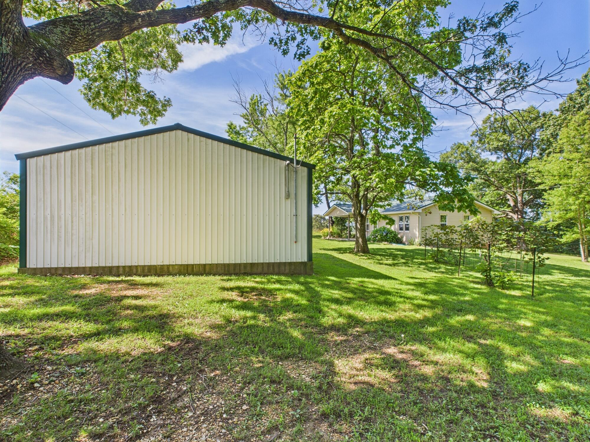7603 Blue Moon Rd Property Photo 12