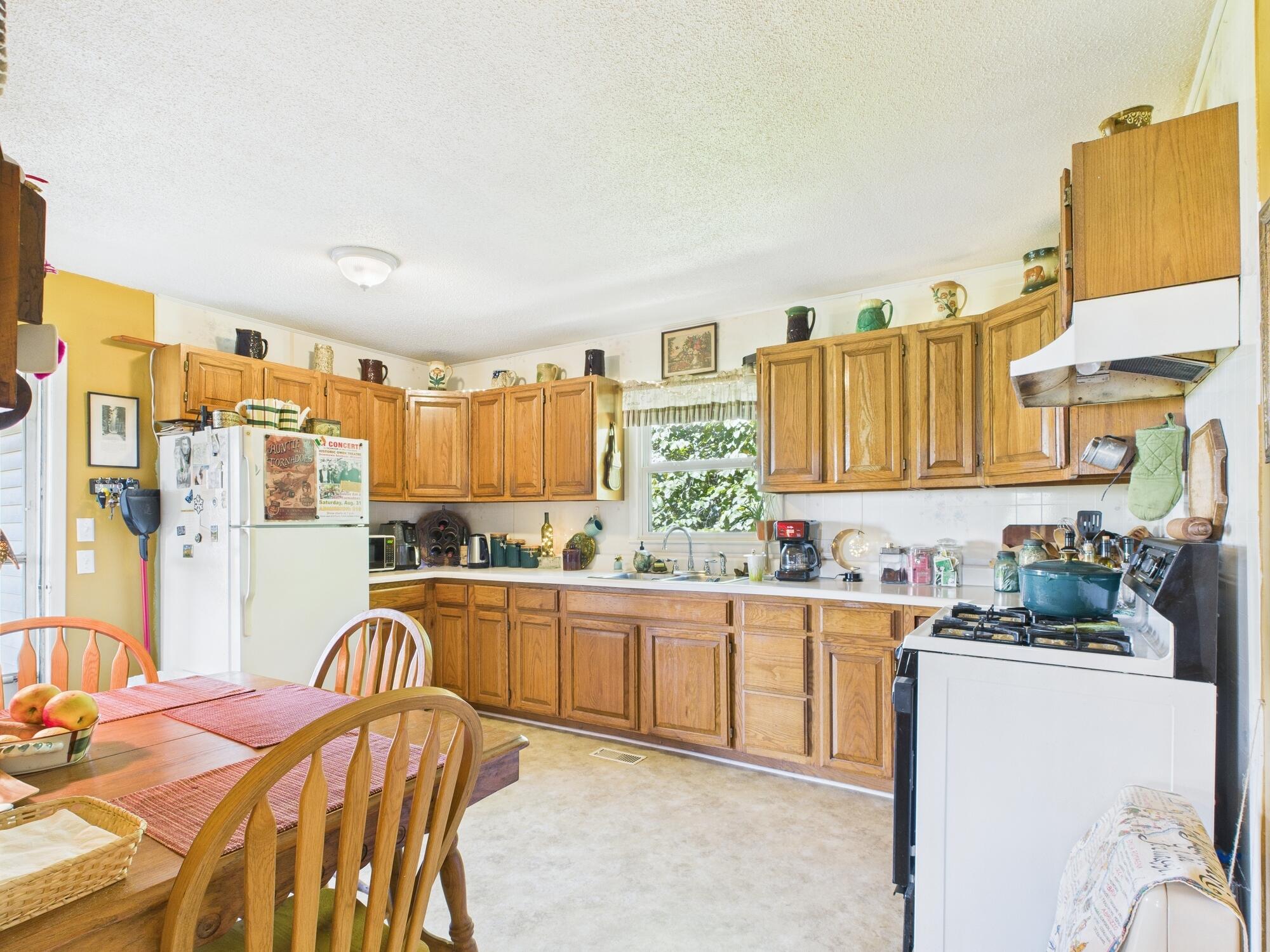 7603 Blue Moon Rd Property Photo 24