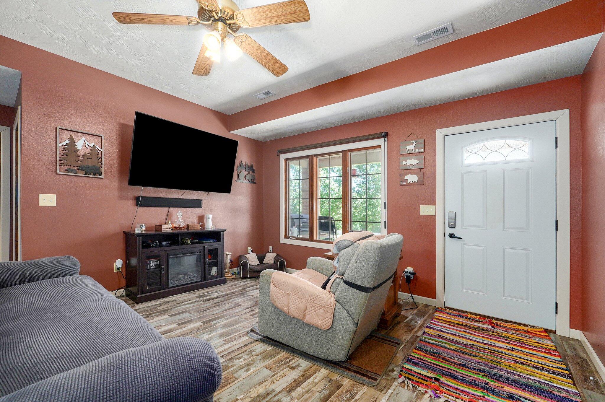 1360 Johnson Road Property Photo 11