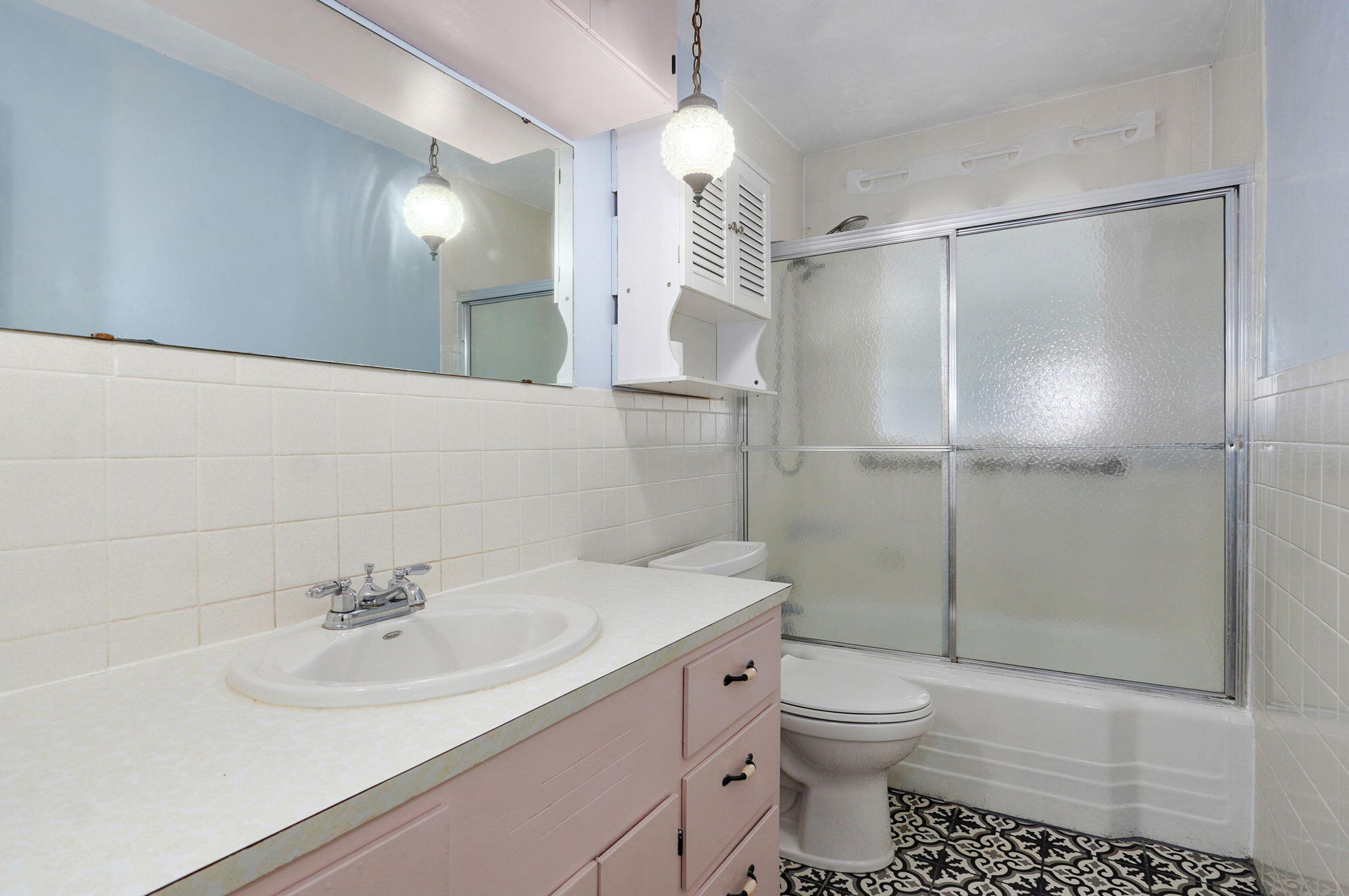 2119 West Farm Road 98 Property Photo 23