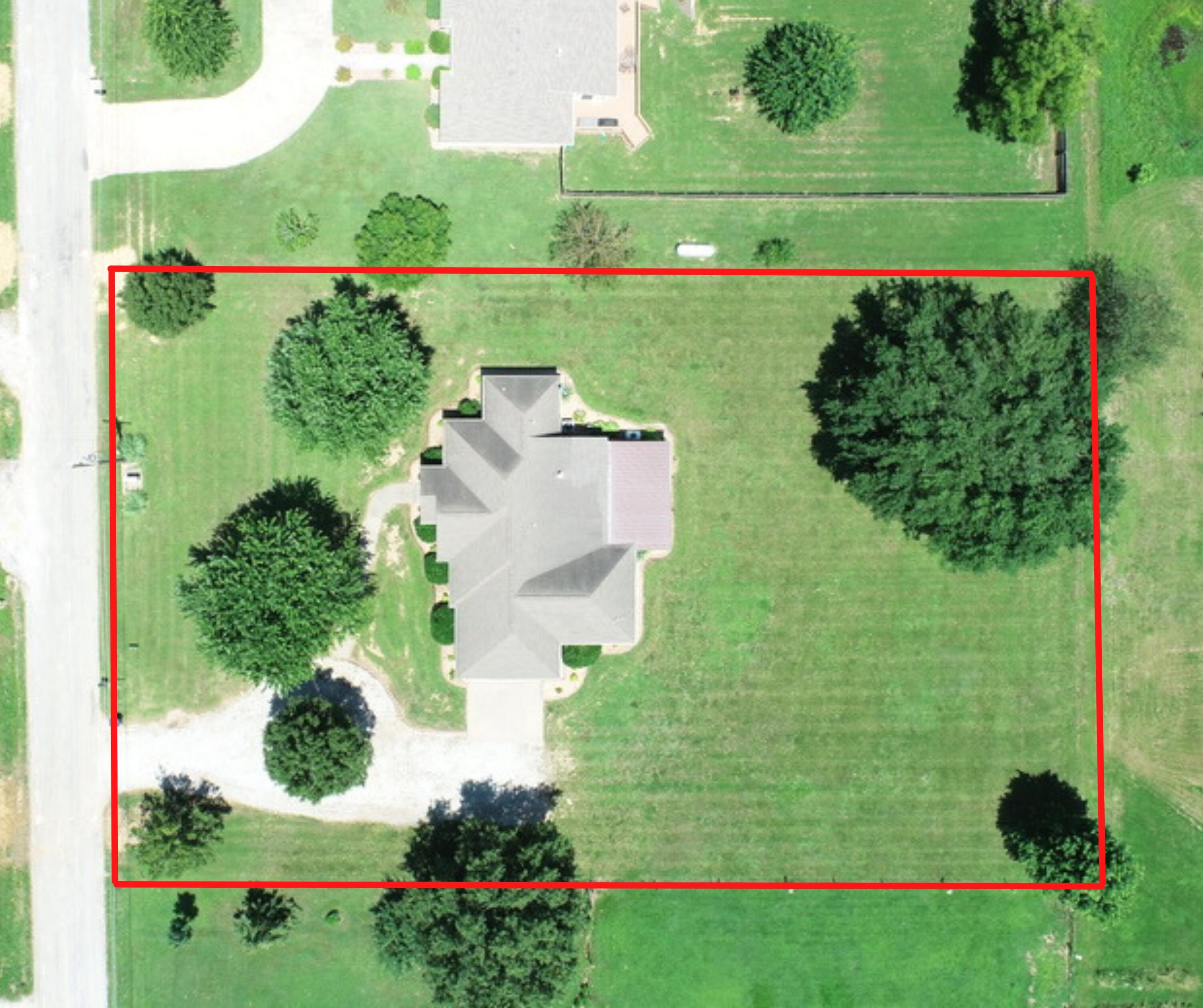 15851 South 1400 Road Property Photo 48