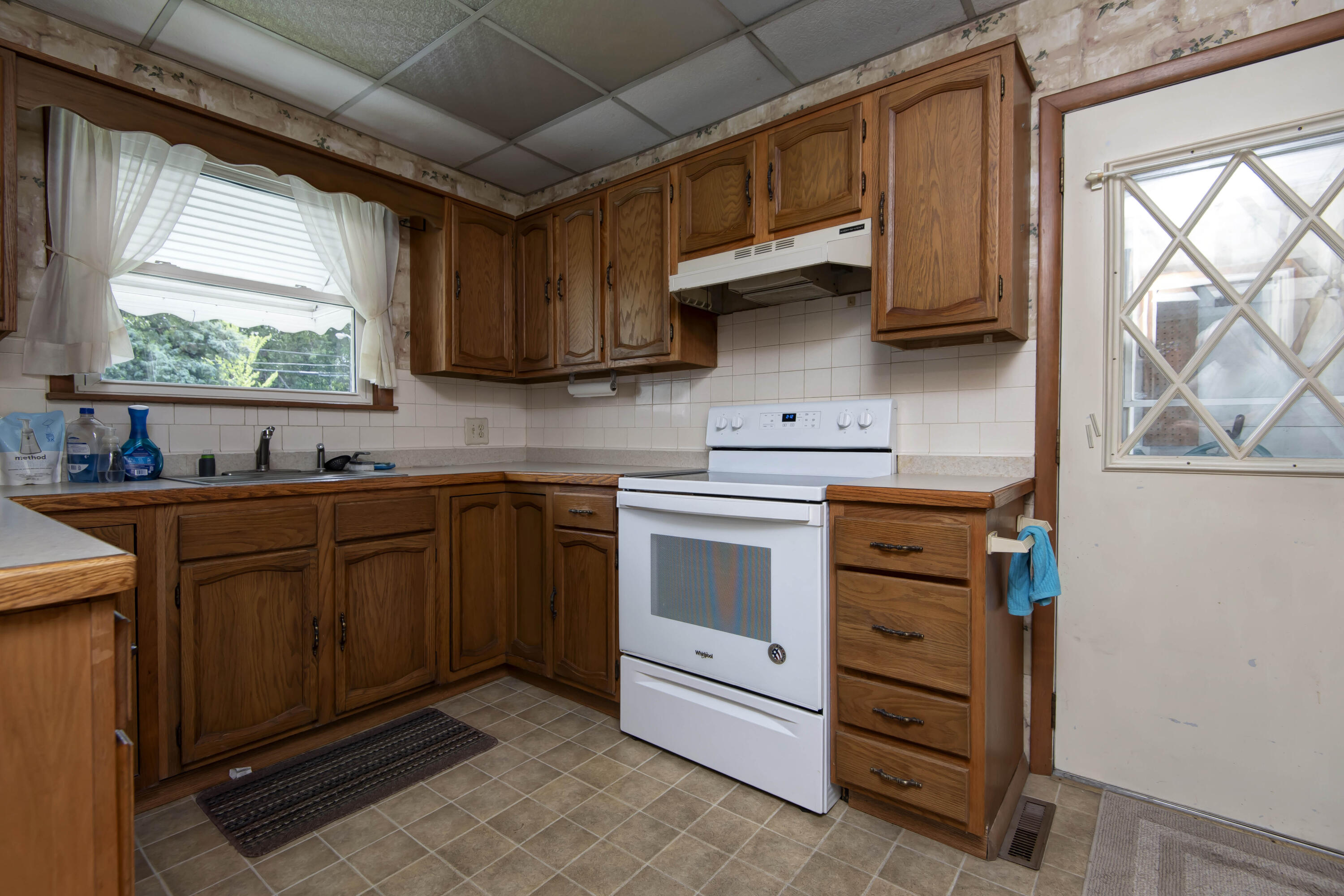 1414 North Clay Avenue Property Photo 11