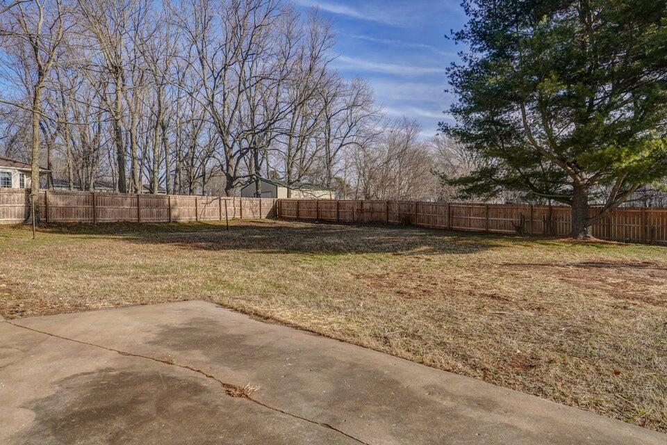 502 South Walnut Street Property Photo 32