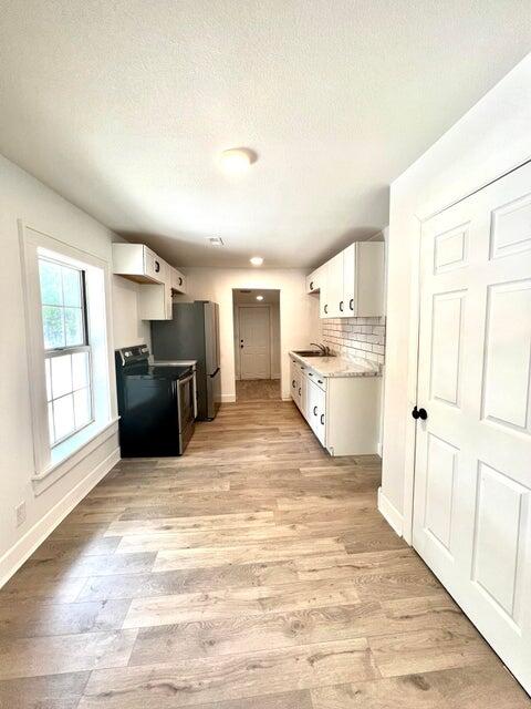 900 North Eagle Avenue Property Photo 8