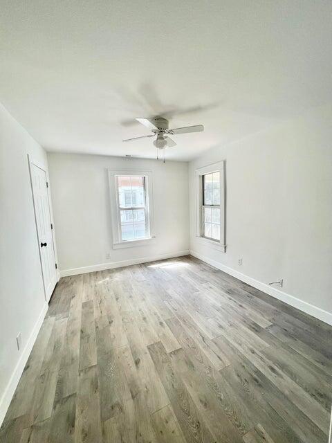 900 North Eagle Avenue Property Photo 10