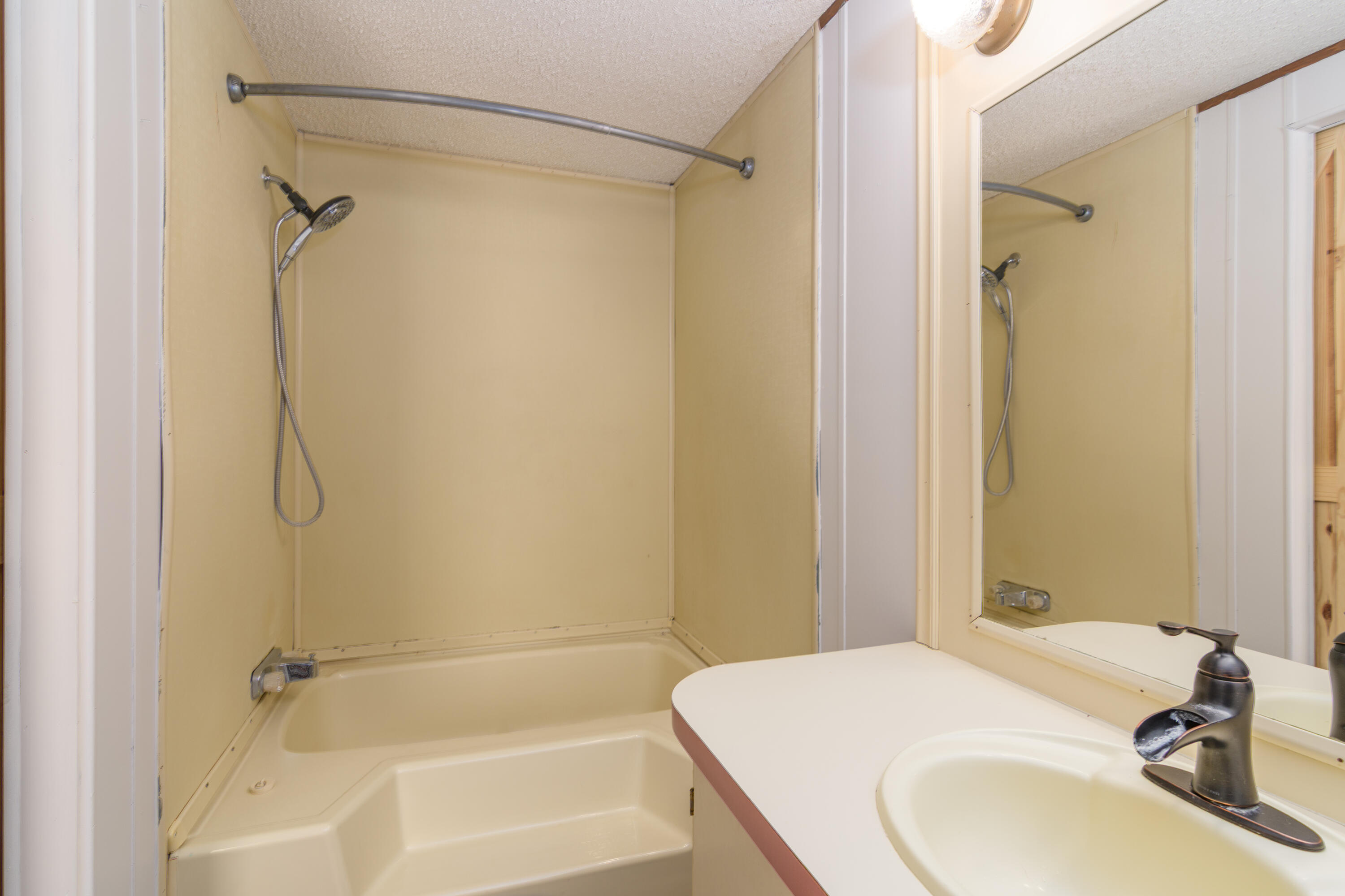128 Scott Street Property Photo 15