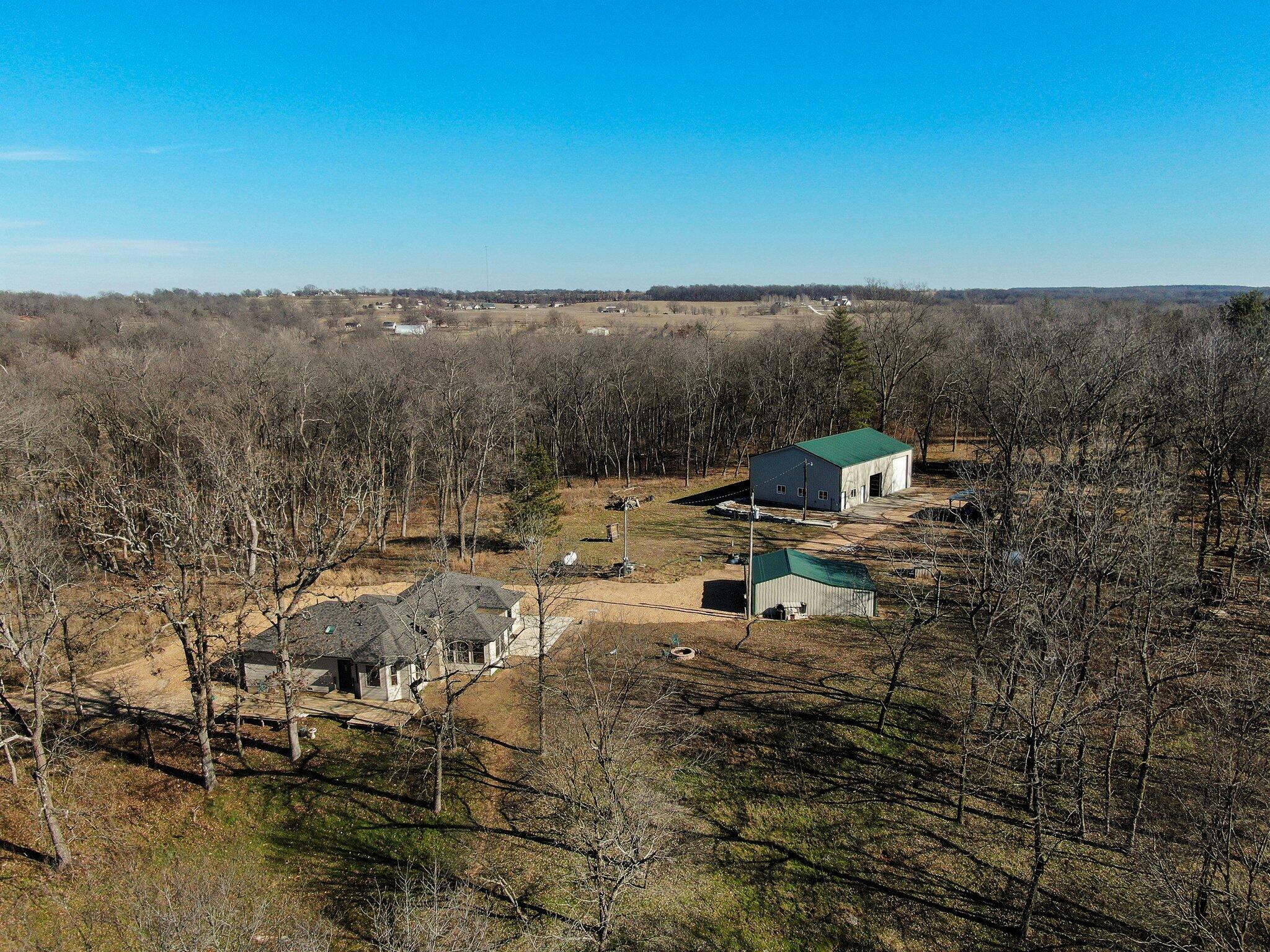 2898 North Farm Road 17 Property Photo 1