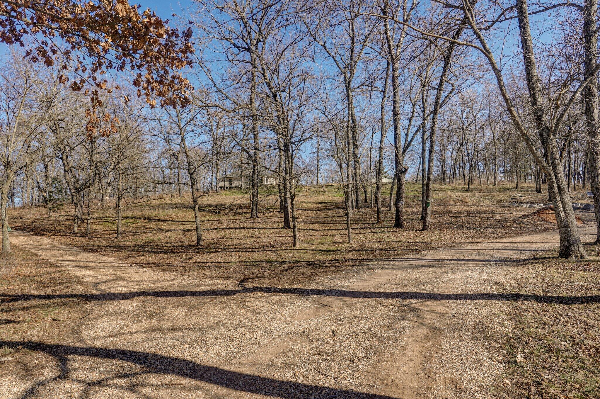 2898 North Farm Road 17 Property Photo 4