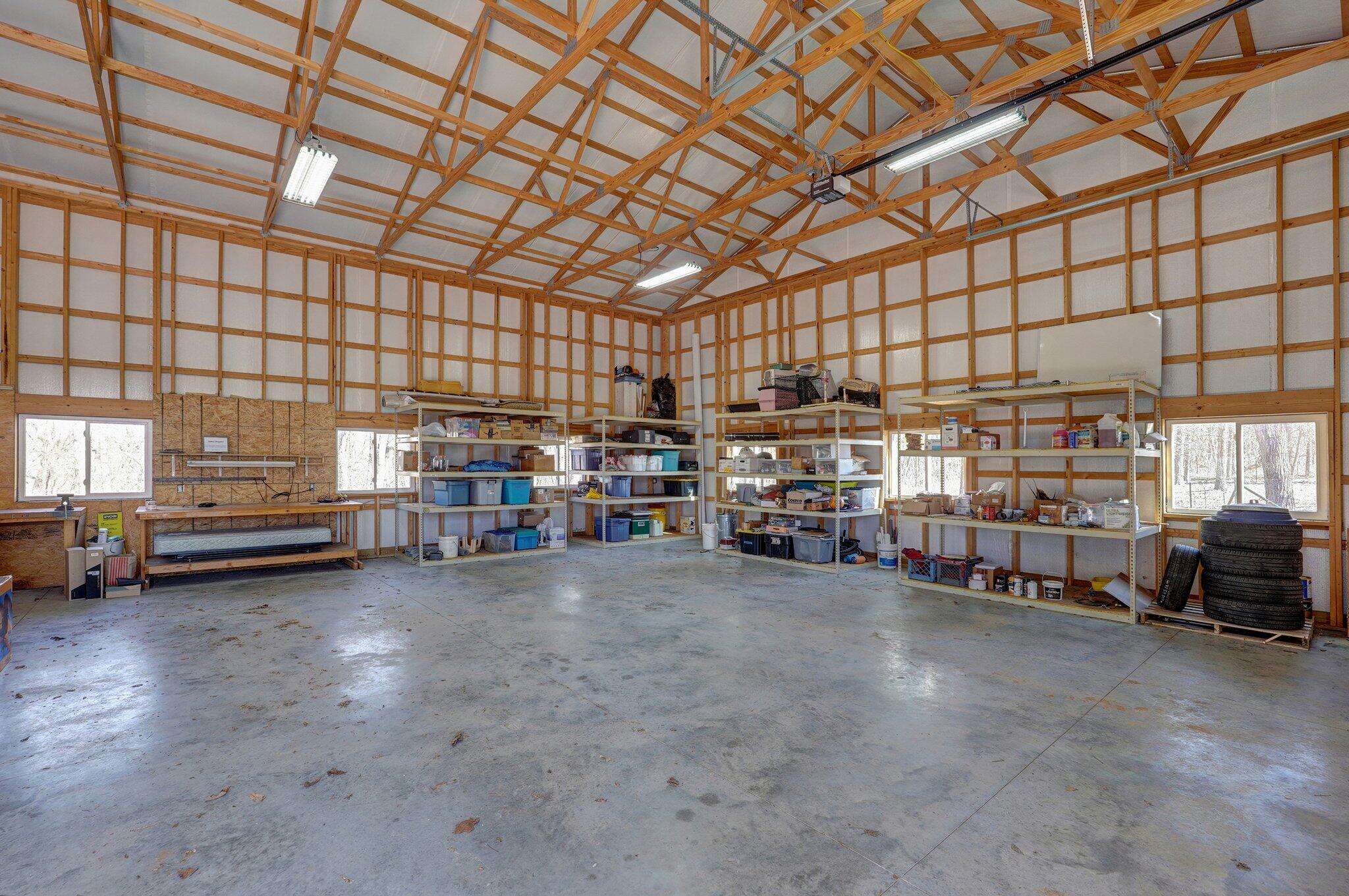 2898 North Farm Road 17 Property Photo 11