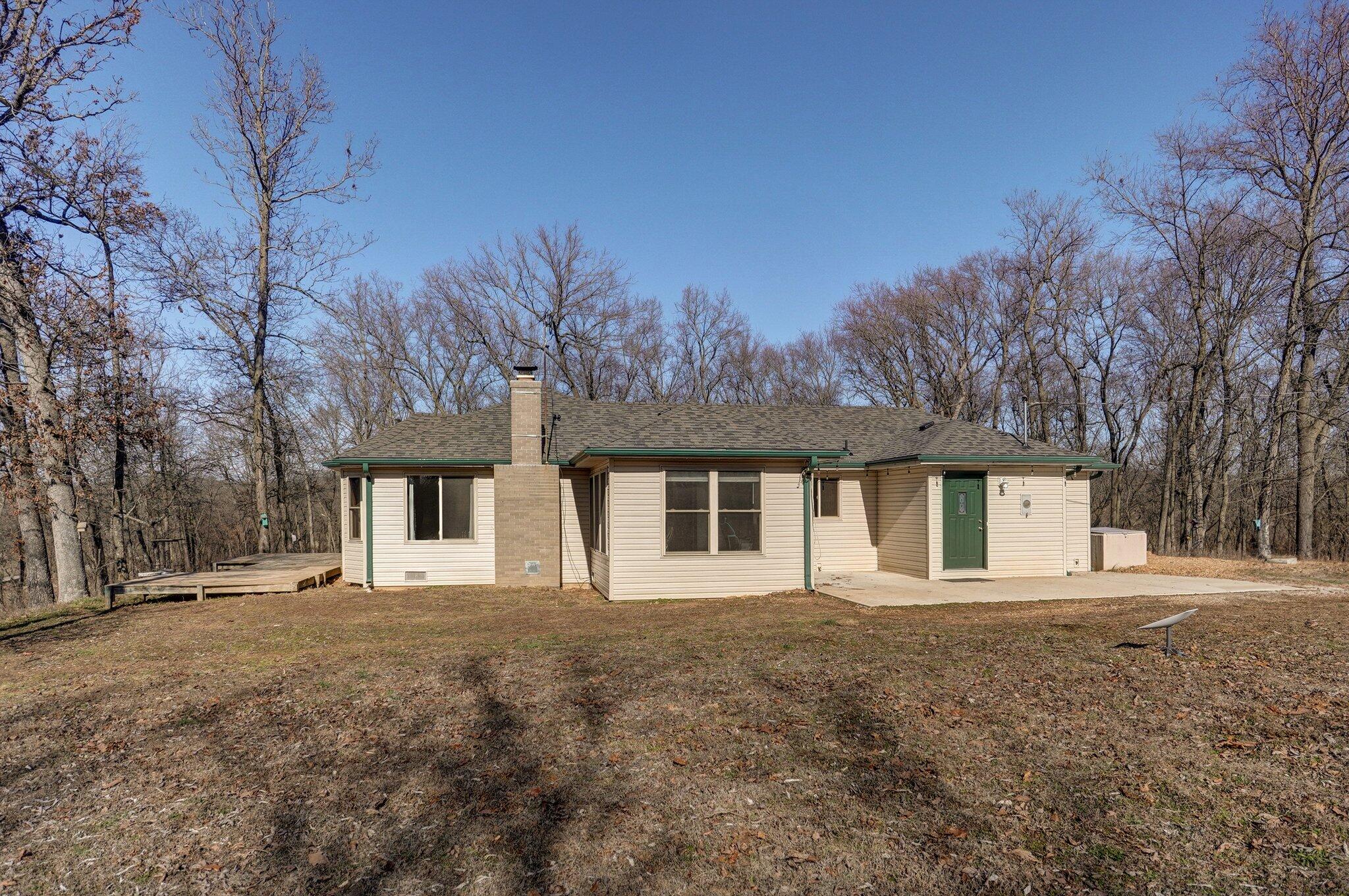 2898 North Farm Road 17 Property Photo 17