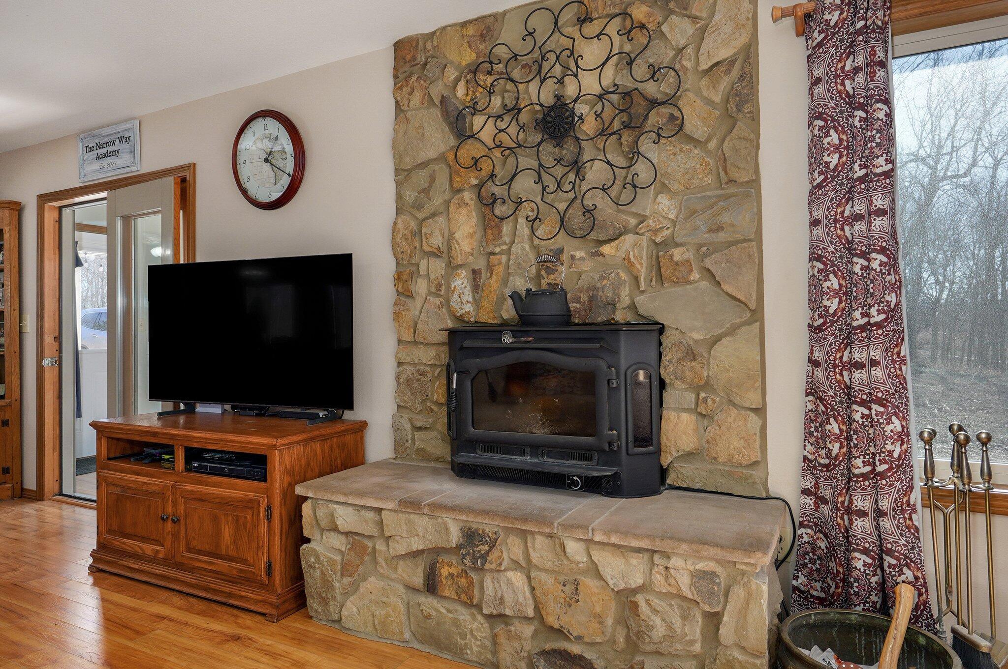2898 North Farm Road 17 Property Photo 22