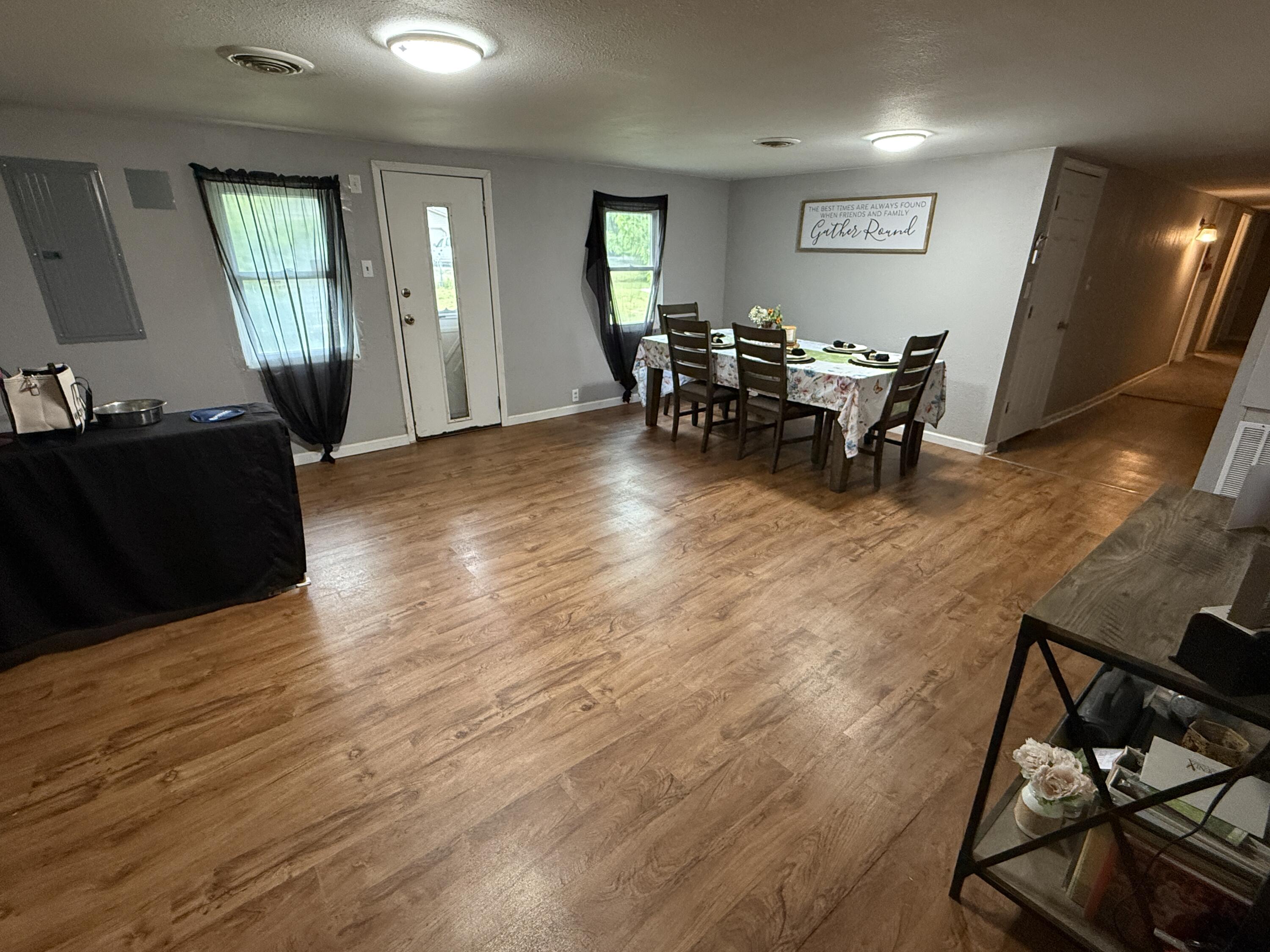 2103 South Porter Avenue Property Photo 7