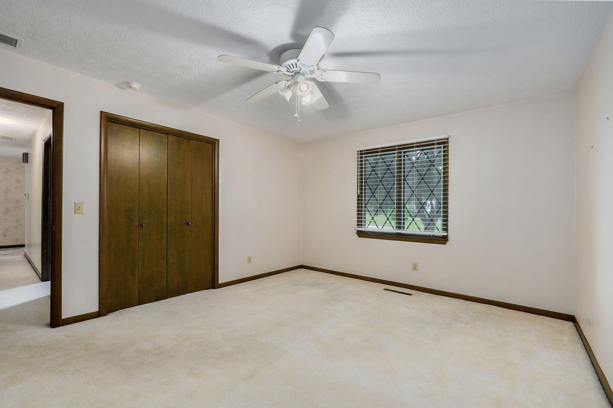 3520 East Carol Drive Property Photo 19
