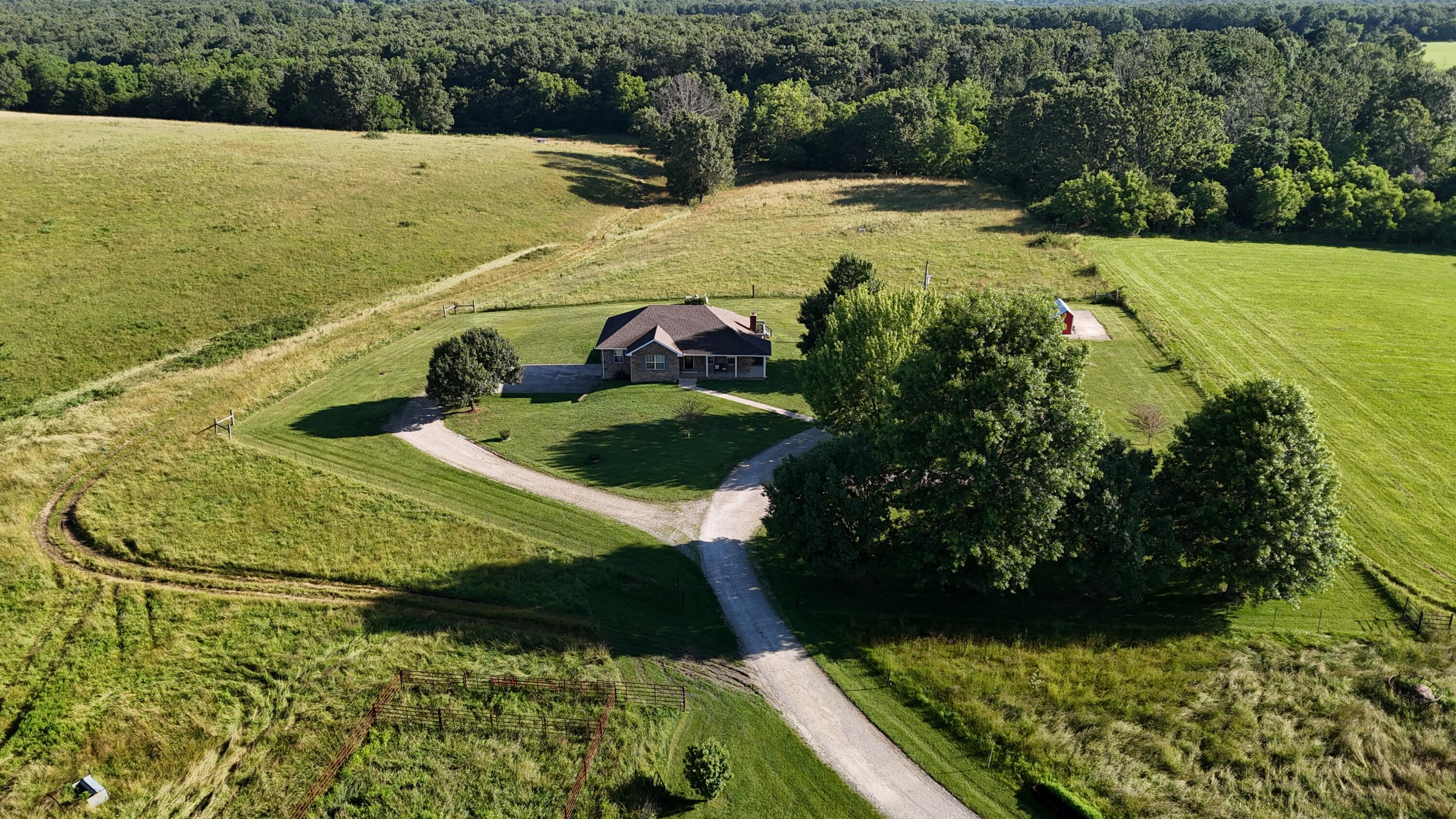 2131 Redoak Road