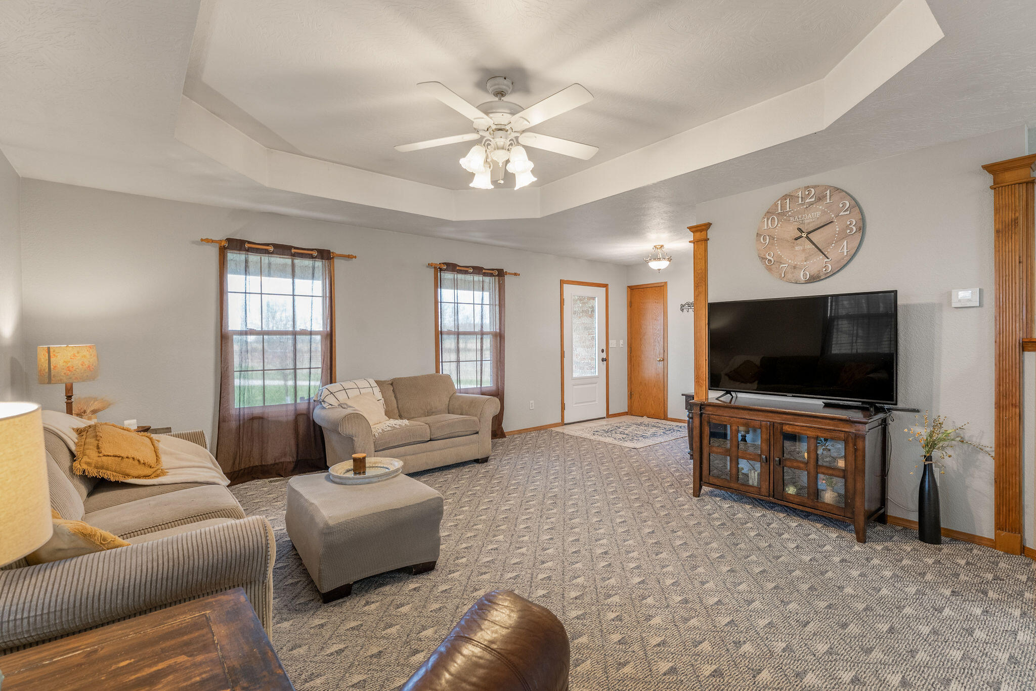 2131 Redoak Road Property Photo 4