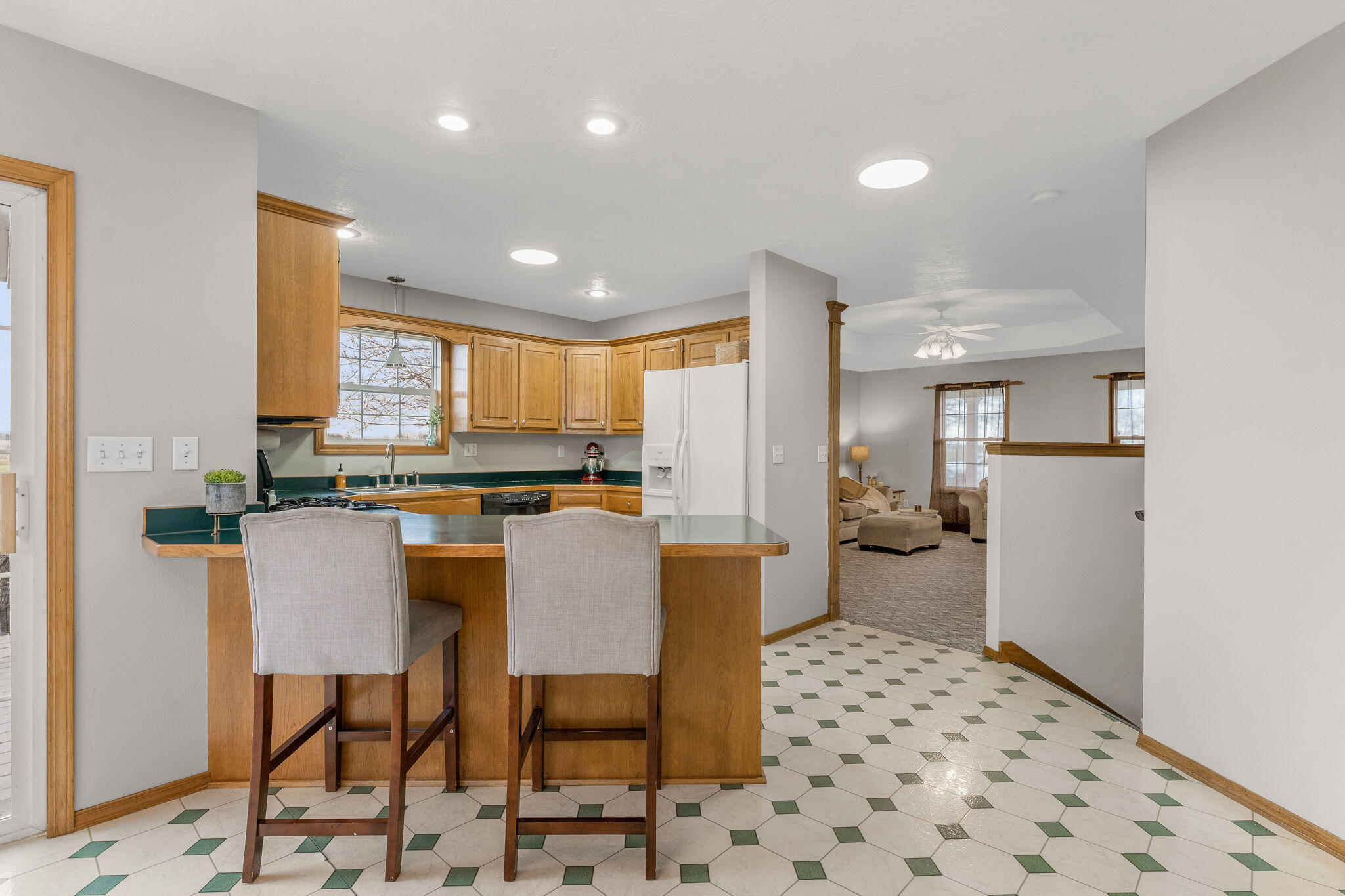 2131 Redoak Road Property Photo 10