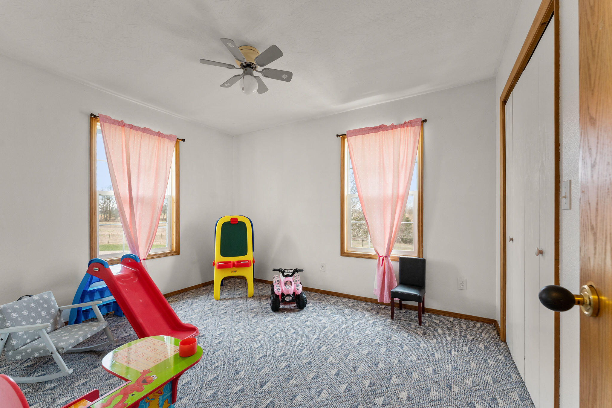2131 Redoak Road Property Photo 16