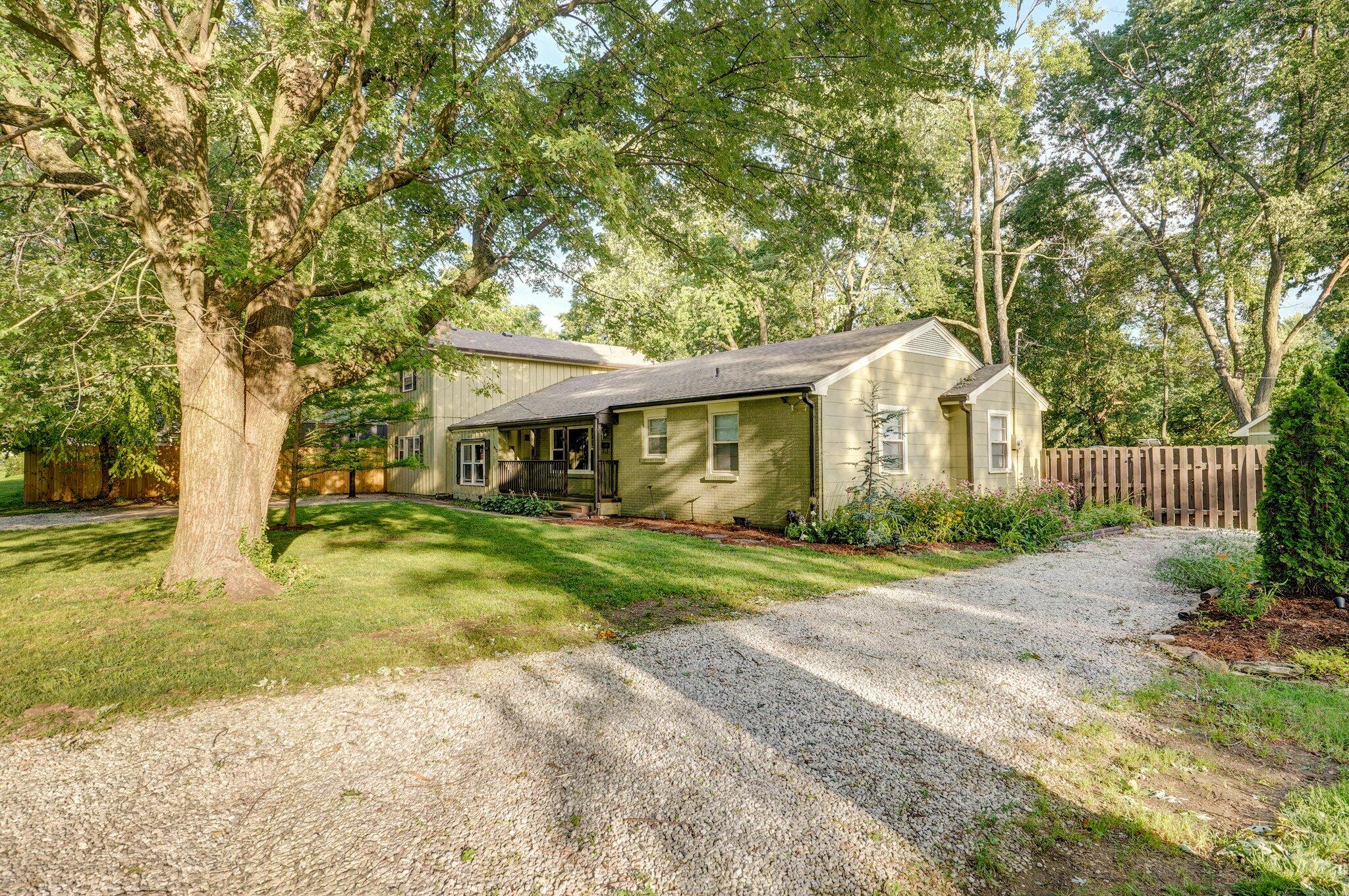 412 East Wayland Street Property Photo 3