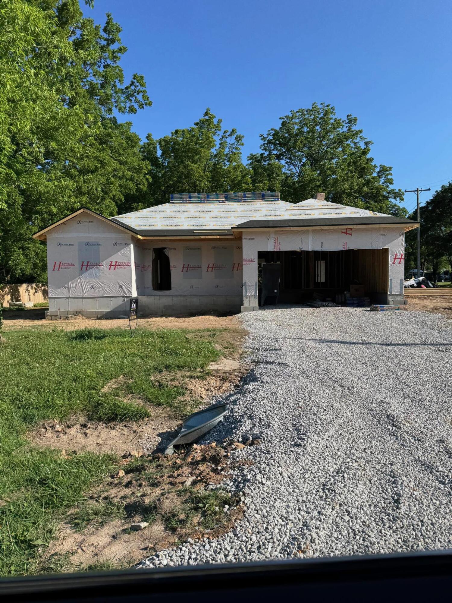 310 West Washington Street Property Photo 1