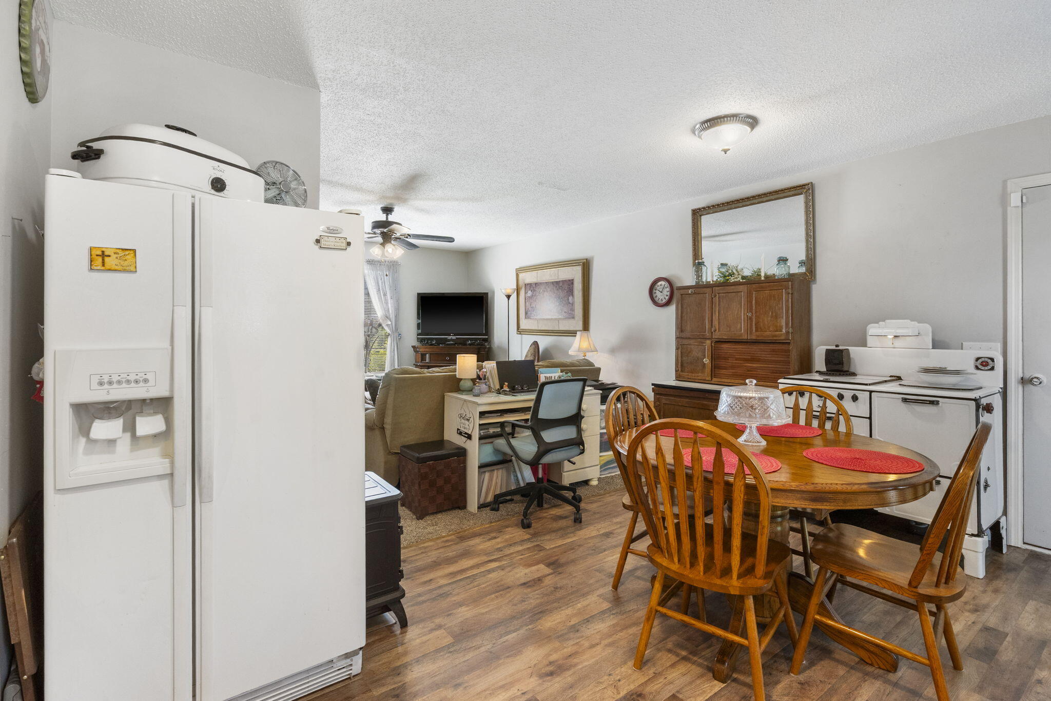 309 Frank Street Property Photo 10