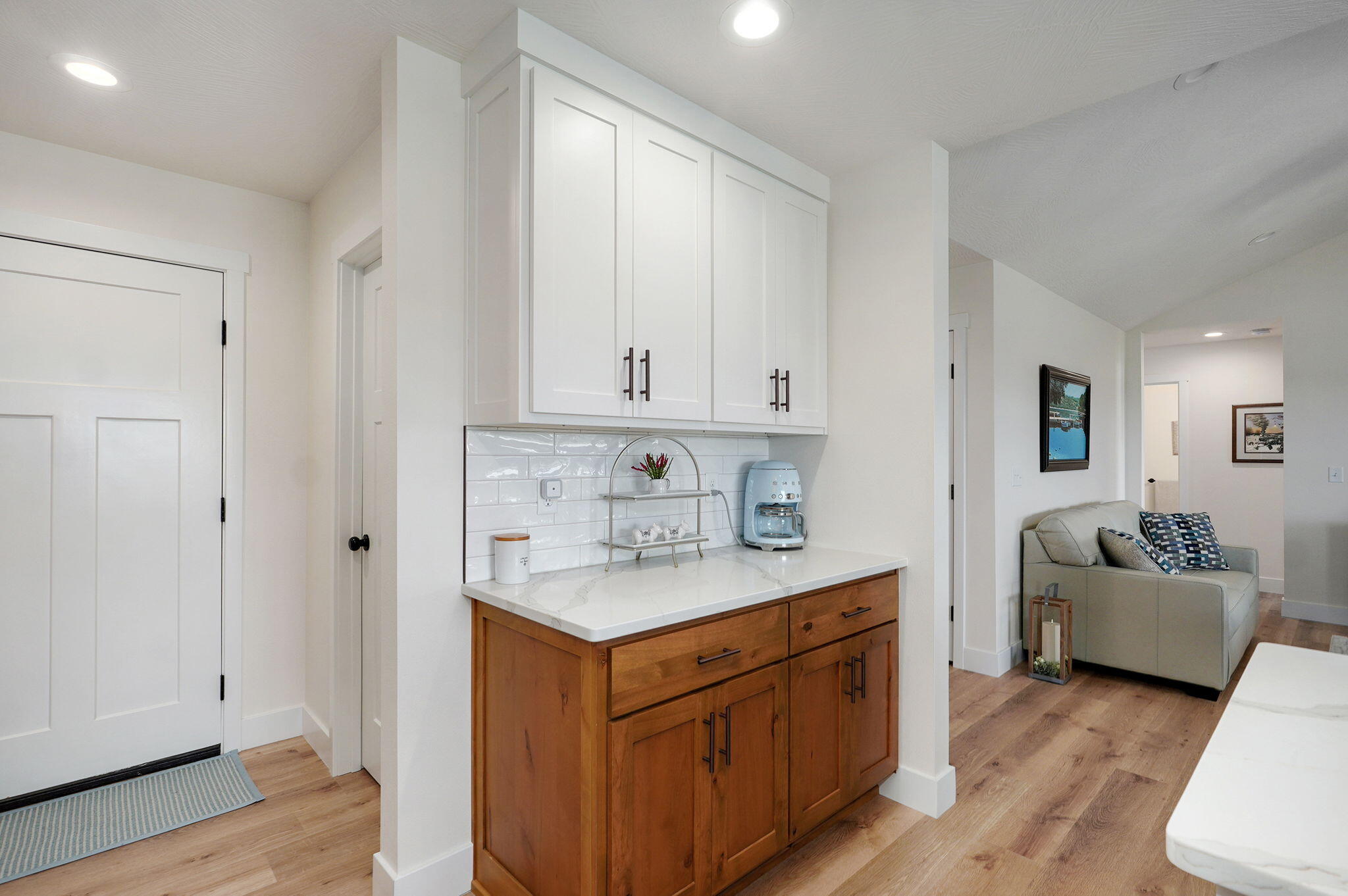 2608 West Webb Road Property Photo 12