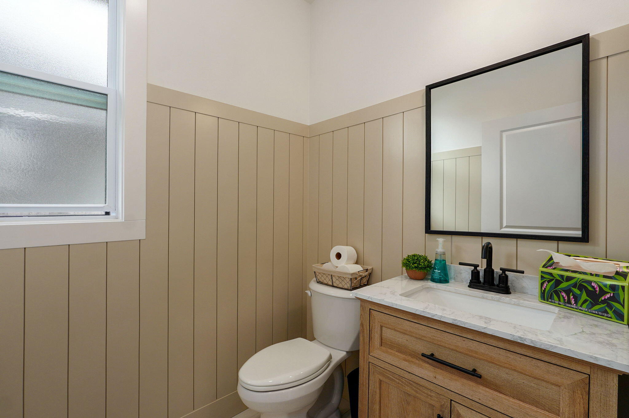 1756 North Marlowe Avenue Property Photo 28
