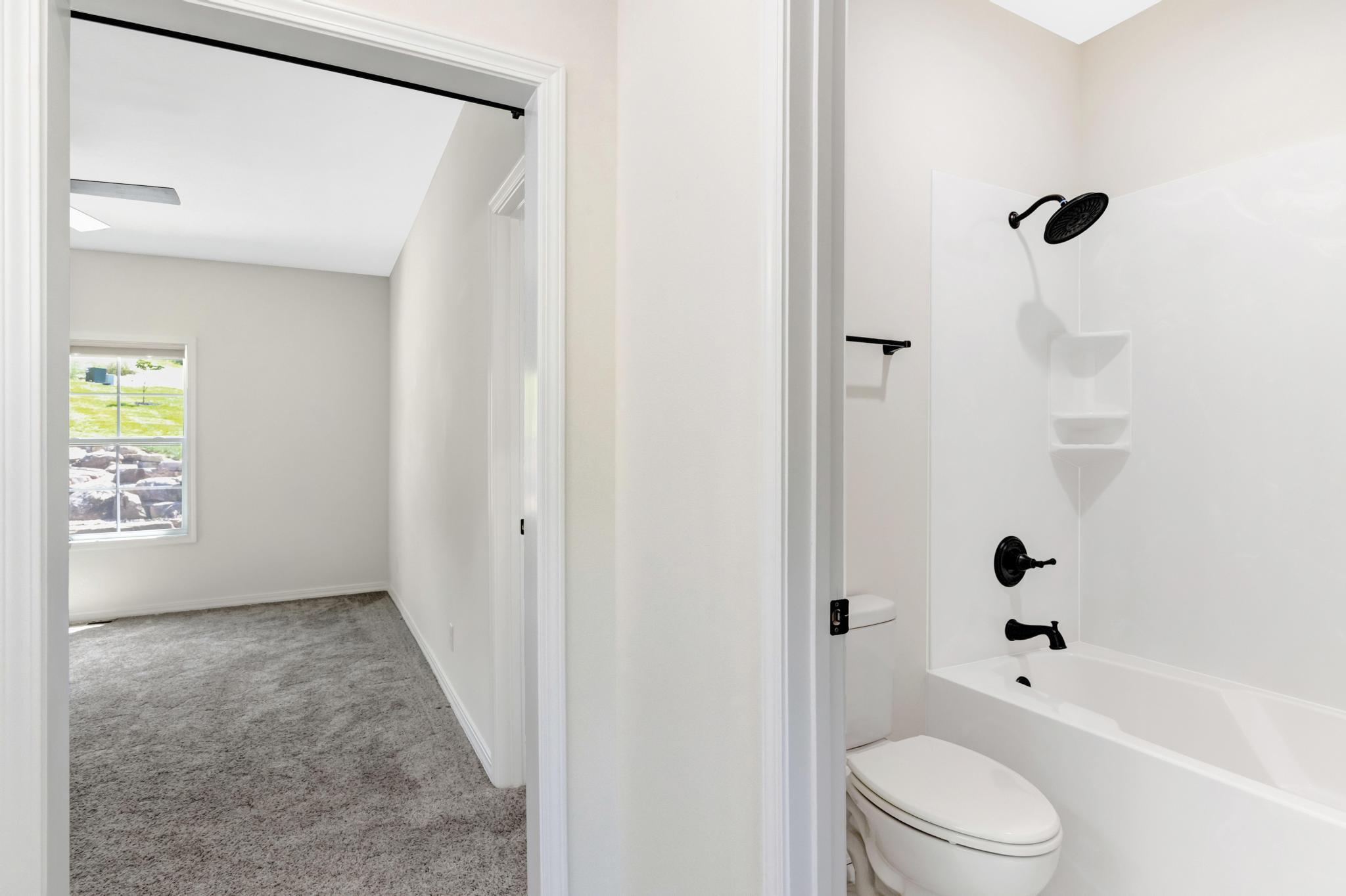 564 Marcasite Way Property Photo 34