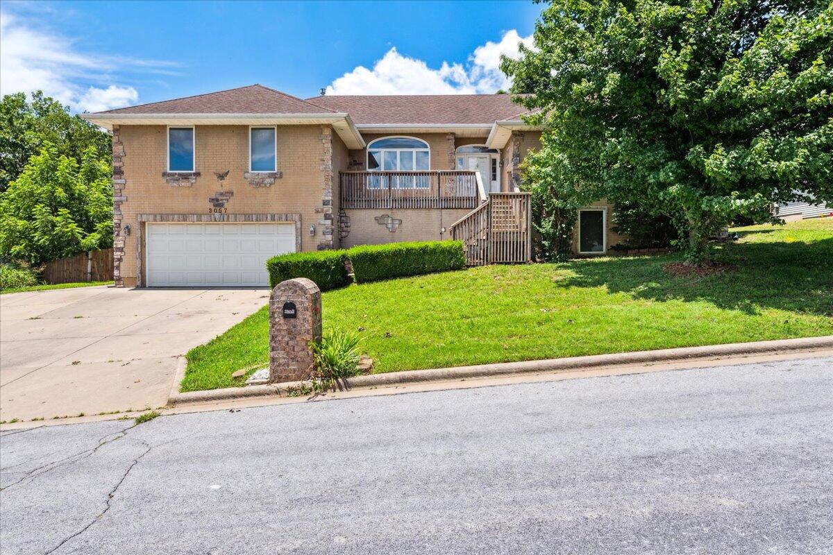 3057 South Suburban Avenue Property Photo 1