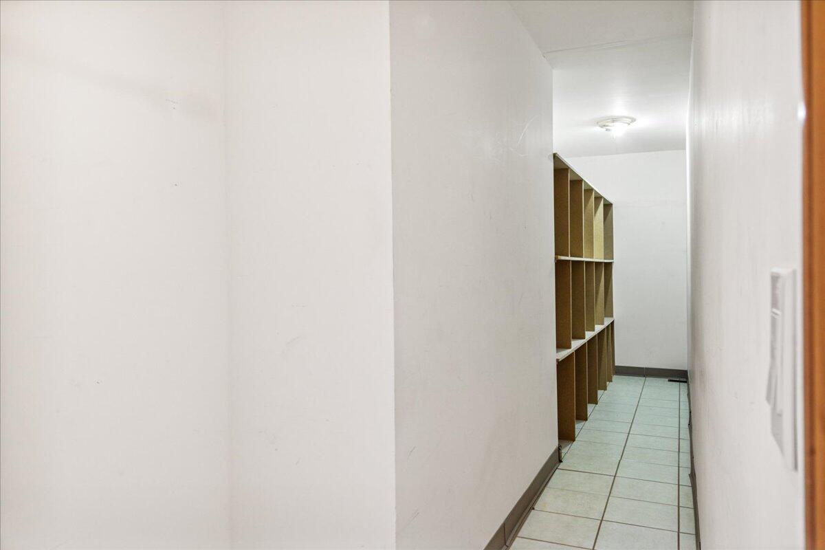 3057 South Suburban Avenue Property Photo 20