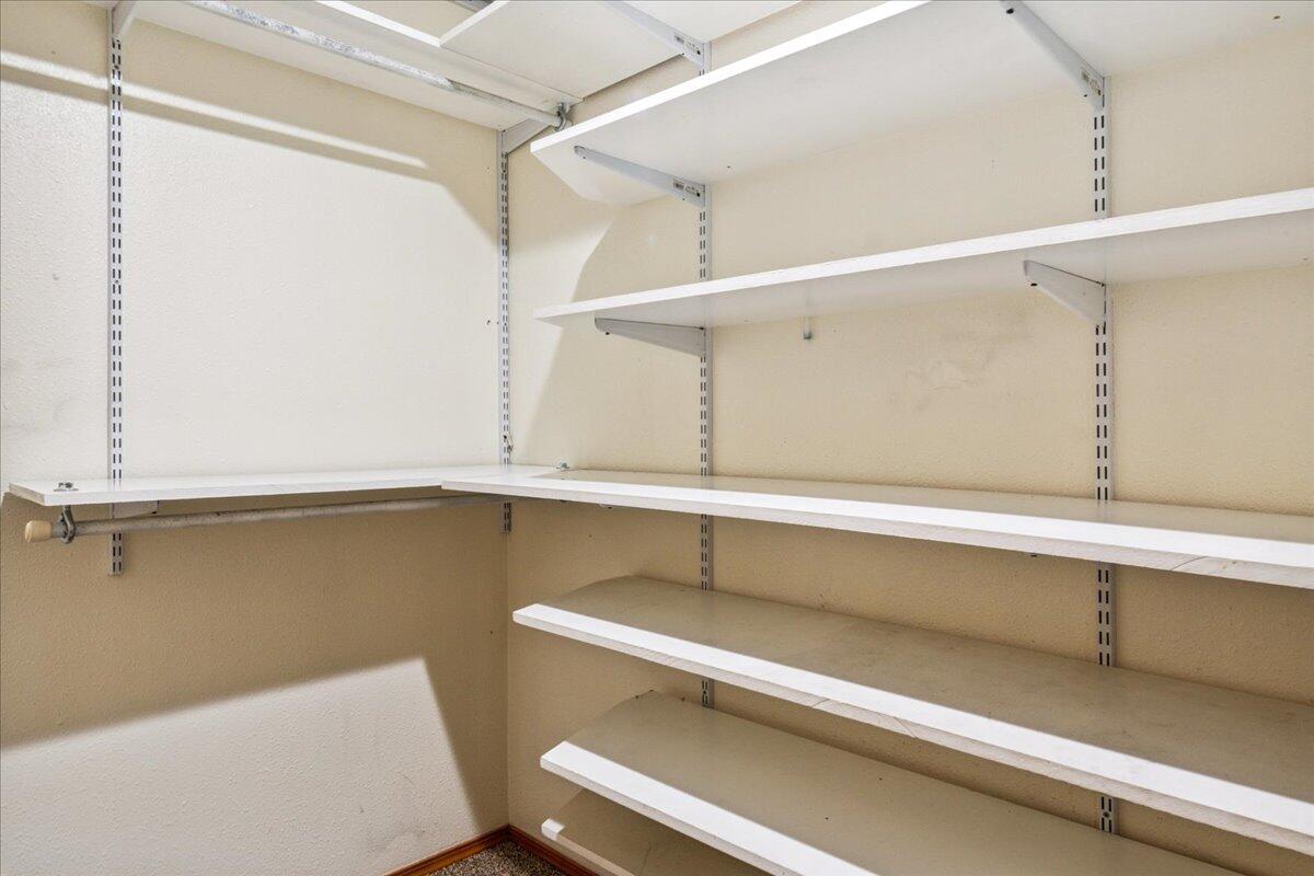3057 South Suburban Avenue Property Photo 27