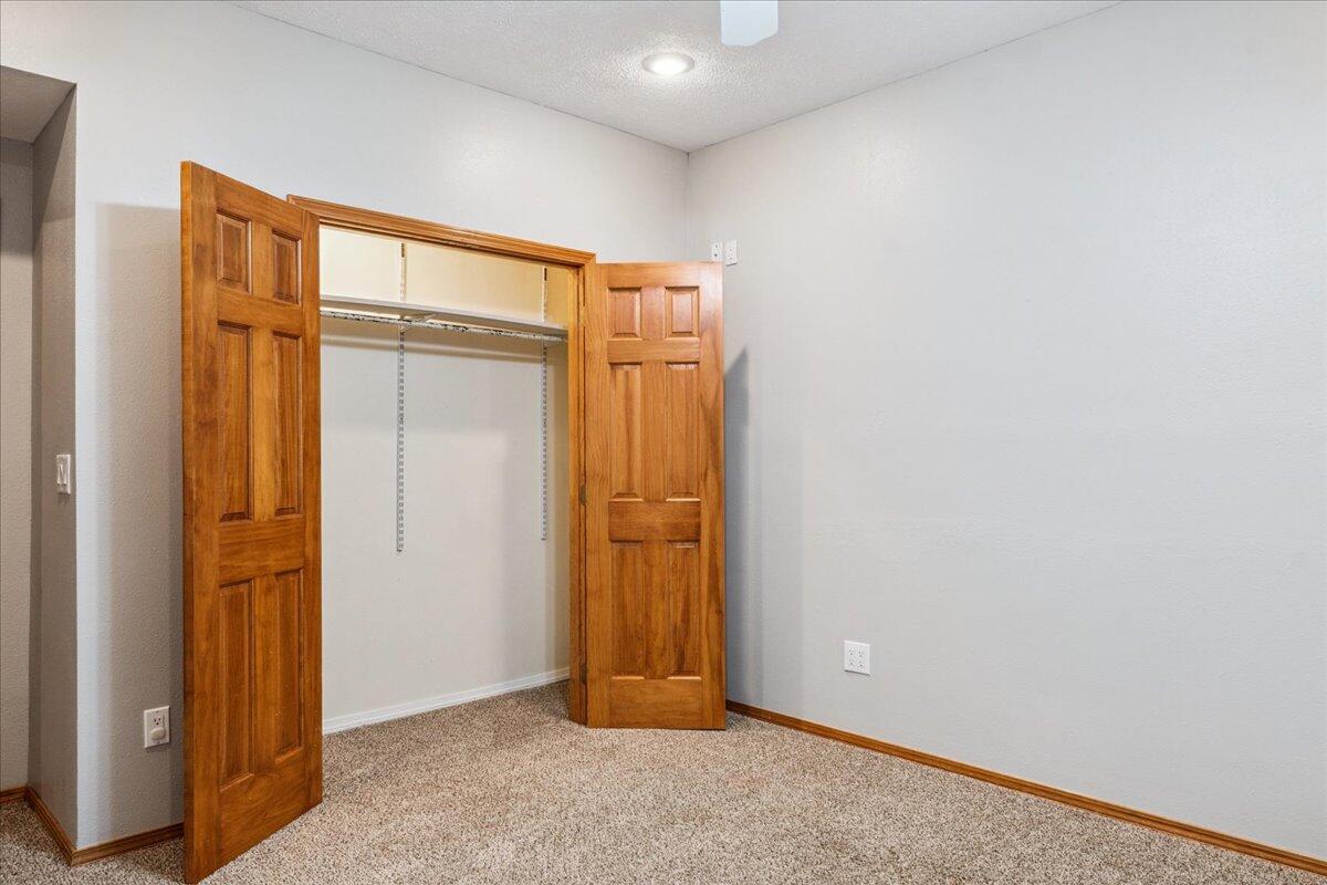 3057 South Suburban Avenue Property Photo 39