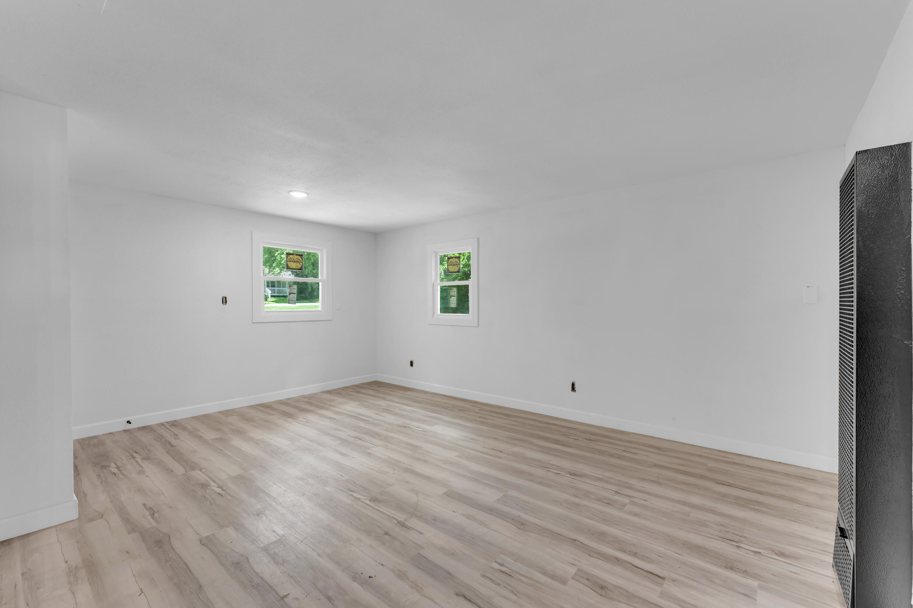 1453 East Livingston Street Property Photo 13